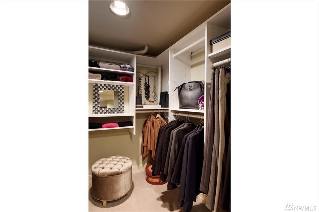 1956 Harvard Ave E 204, Seattle, Washington, 98102, United States, 2 Bedrooms Bedrooms, ,2 BathroomsBathrooms,Residential,For Sale,1956 Harvard Ave E 204,1446429