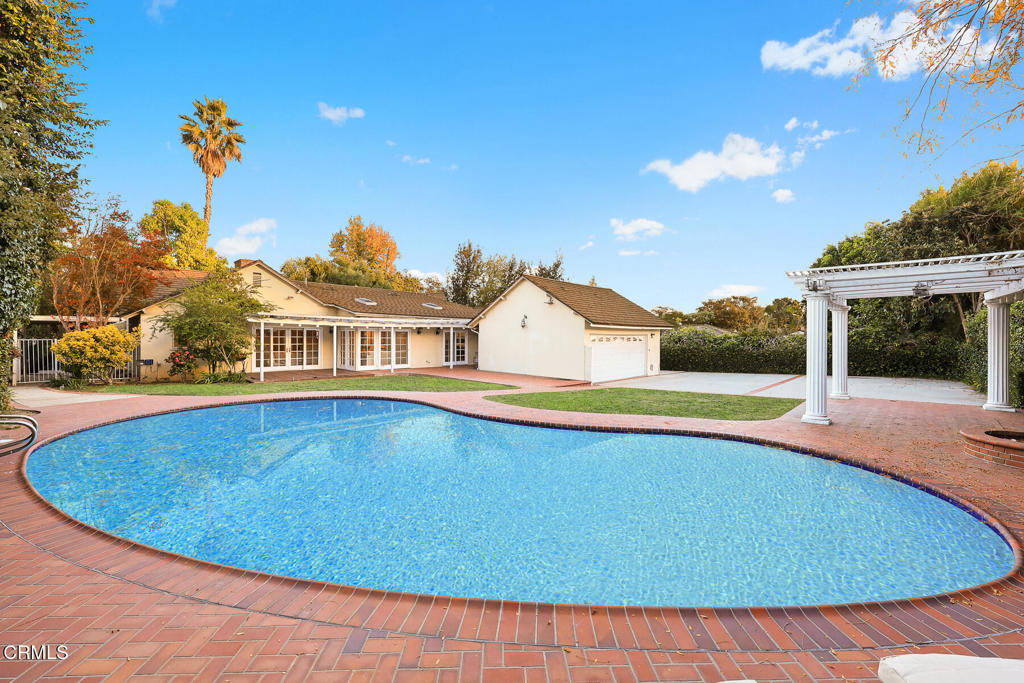 San Marino, California, 91108, United States, 5 Bedrooms Bedrooms, ,3 BathroomsBathrooms,Residential,For Sale,2002959