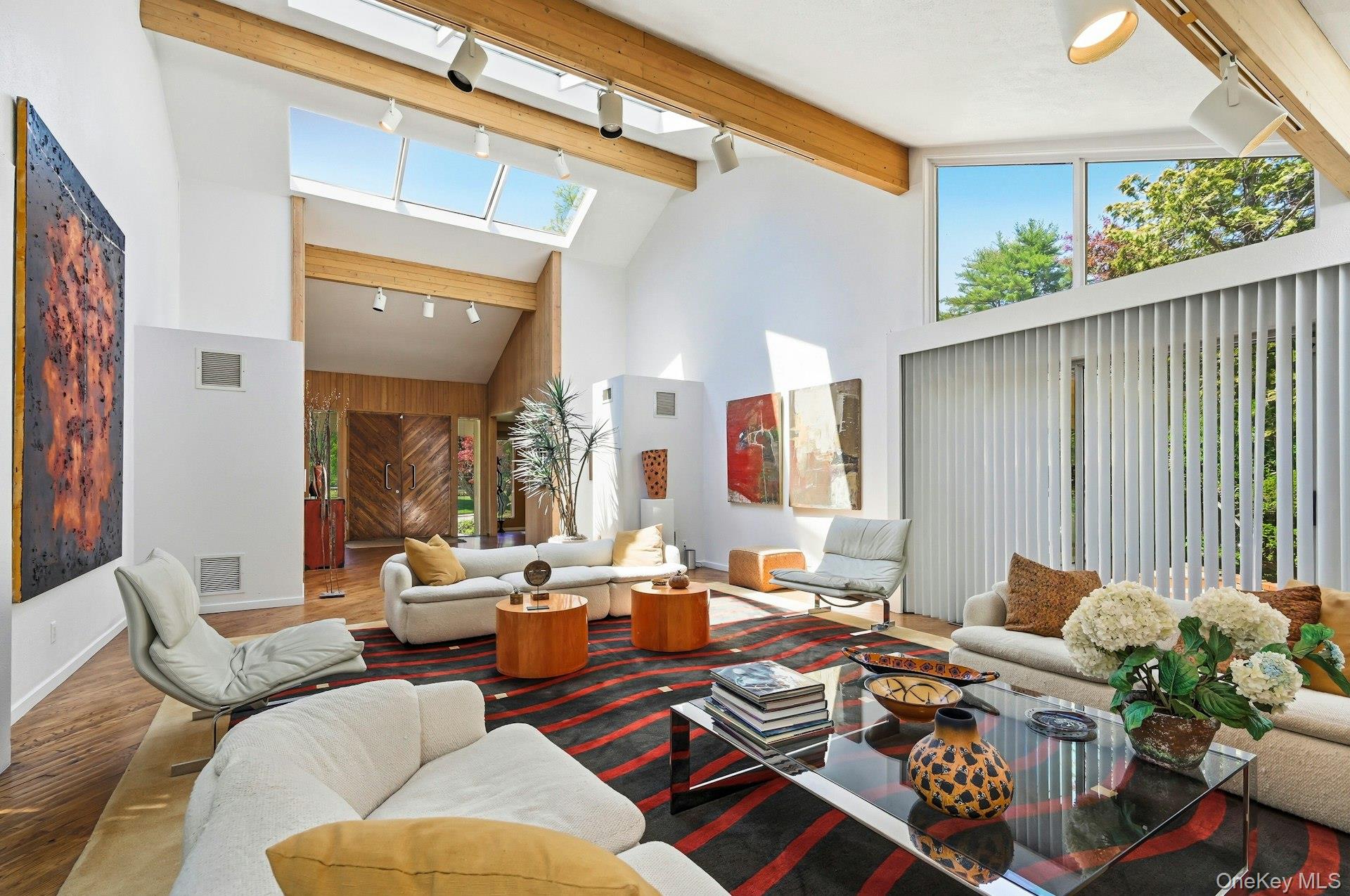  17 Hastings Road, Old Westbury, NY, 11568 - 物件實景