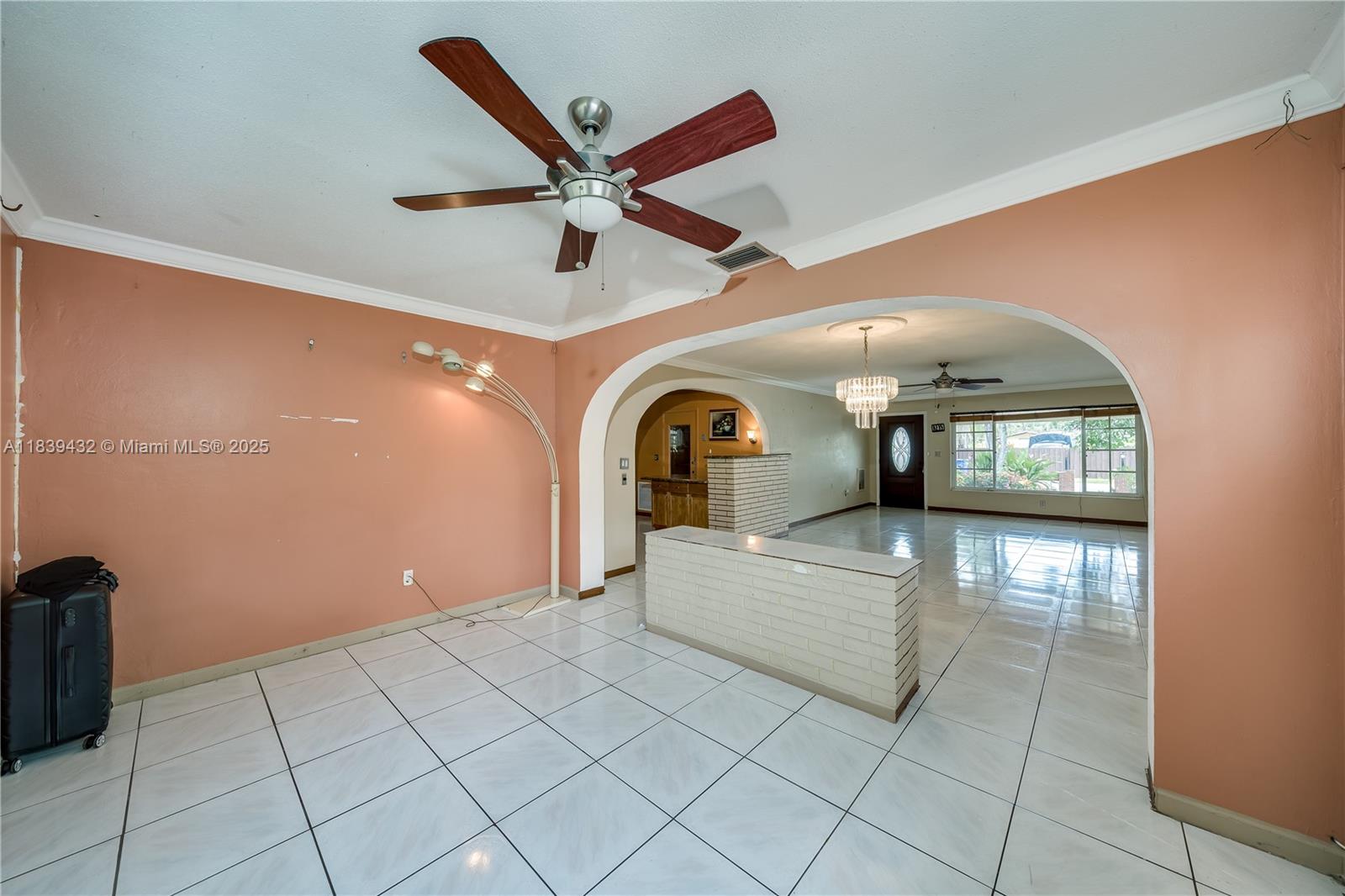 Hollywood, Florida, 33024, United States, 3 Bedrooms Bedrooms, ,2 BathroomsBathrooms,Residential,For Sale,1892932