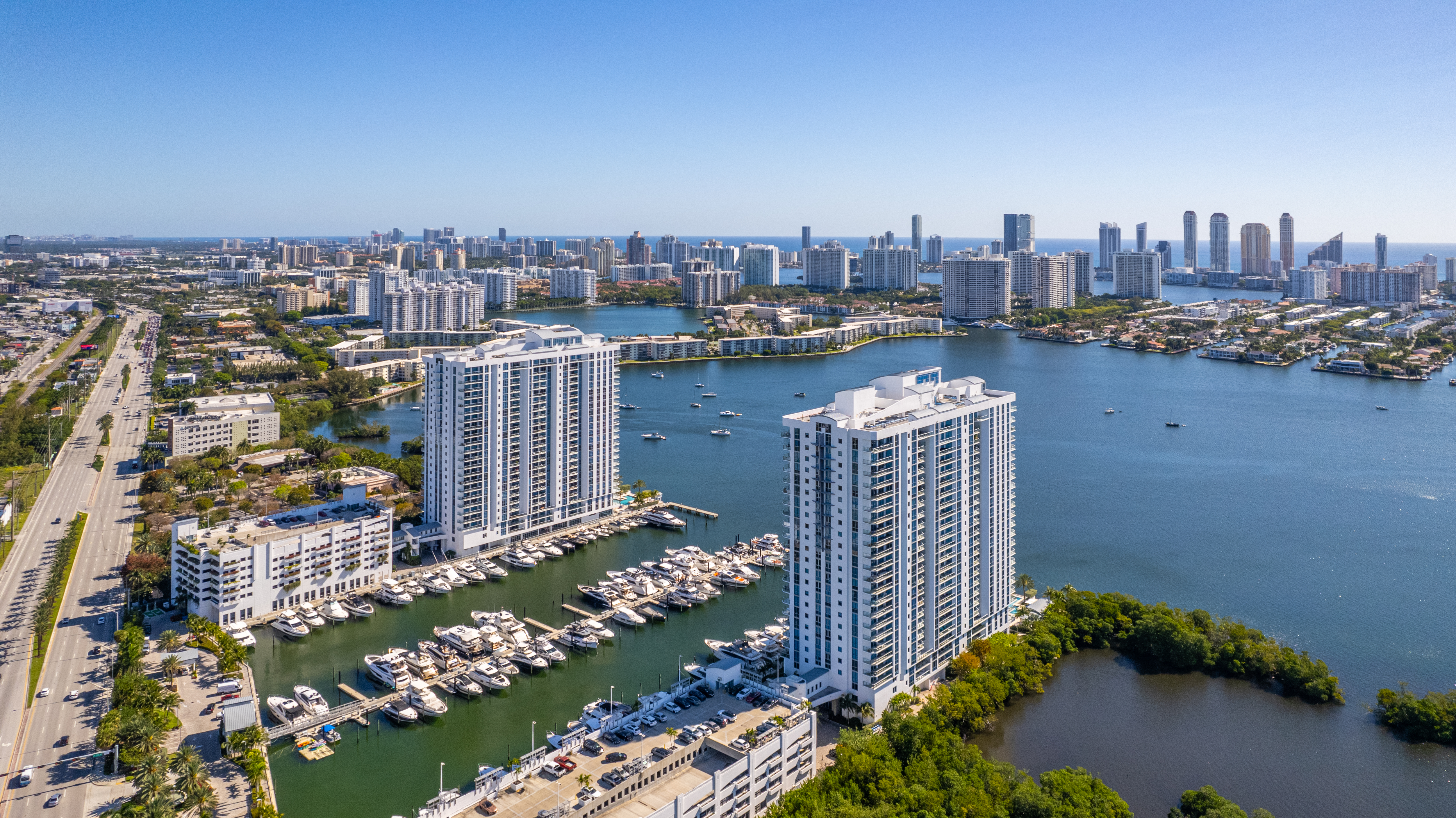  17111 Biscayne Blvd, North Miami Beach, FL, 33160 - 物件實景