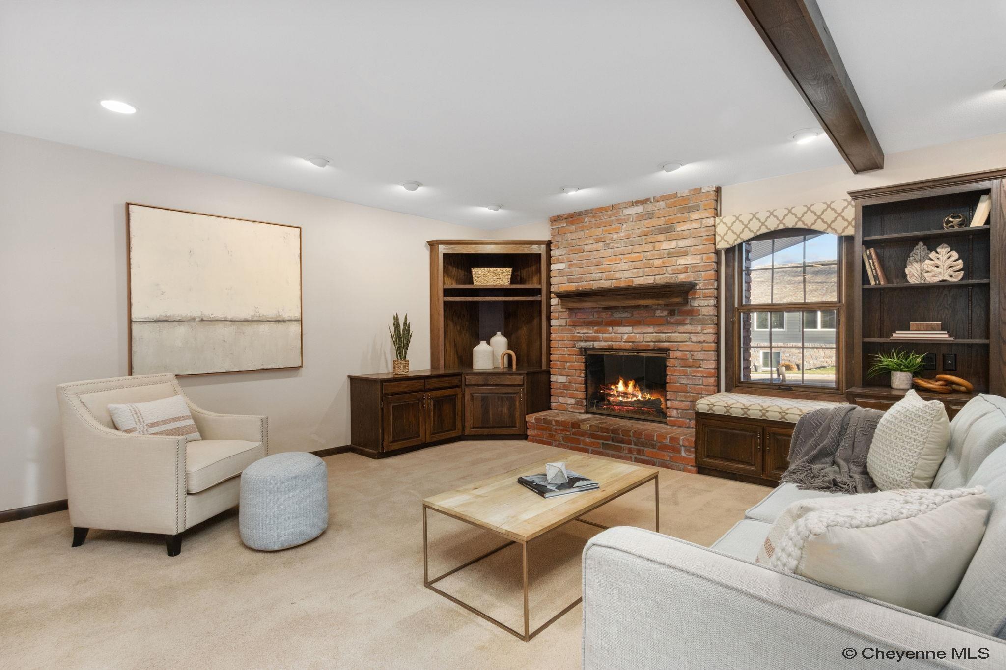 Cheyenne, Wyoming, 82001, United States, 5 Bedrooms Bedrooms, ,4 BathroomsBathrooms,Residential,For Sale,1992954