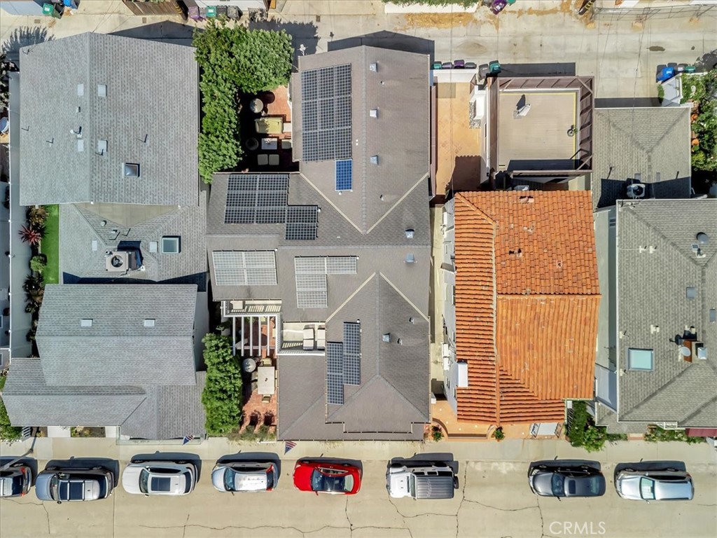 Long Beach, California, 90803, United States, 5 Bedrooms Bedrooms, ,4 BathroomsBathrooms,Residential,For Sale,1916985