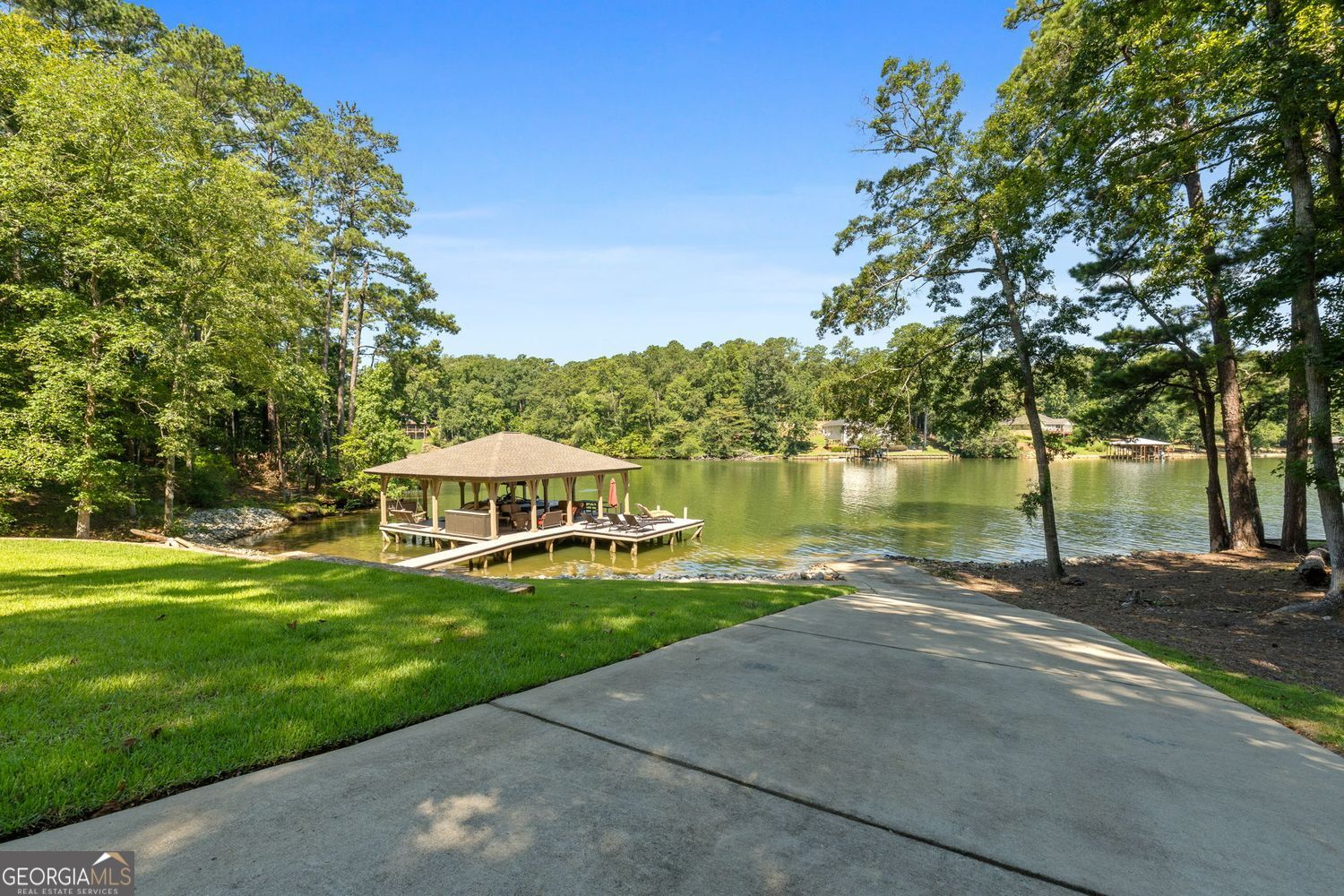 Jackson, Georgia, 30233, United States, 4 Bedrooms Bedrooms, ,3 BathroomsBathrooms,Residential,For Sale,1905140
