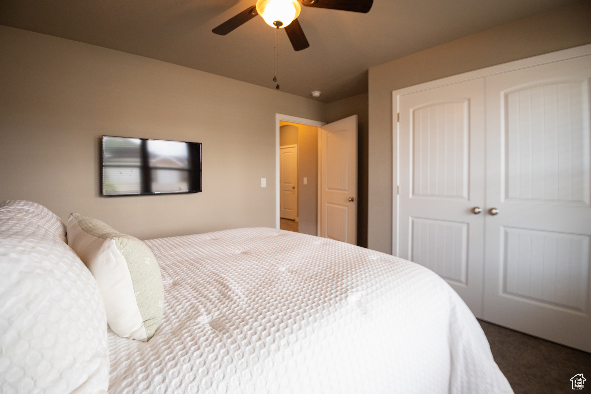 West Haven, Utah, 84401, United States, 2 Bedrooms Bedrooms, ,2 BathroomsBathrooms,Residential,For Sale,1804720