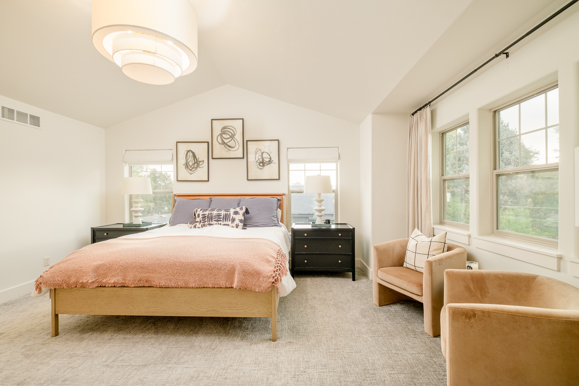  Beautifully Reimagined Residence In The Heart Of University Hills - 物件實景