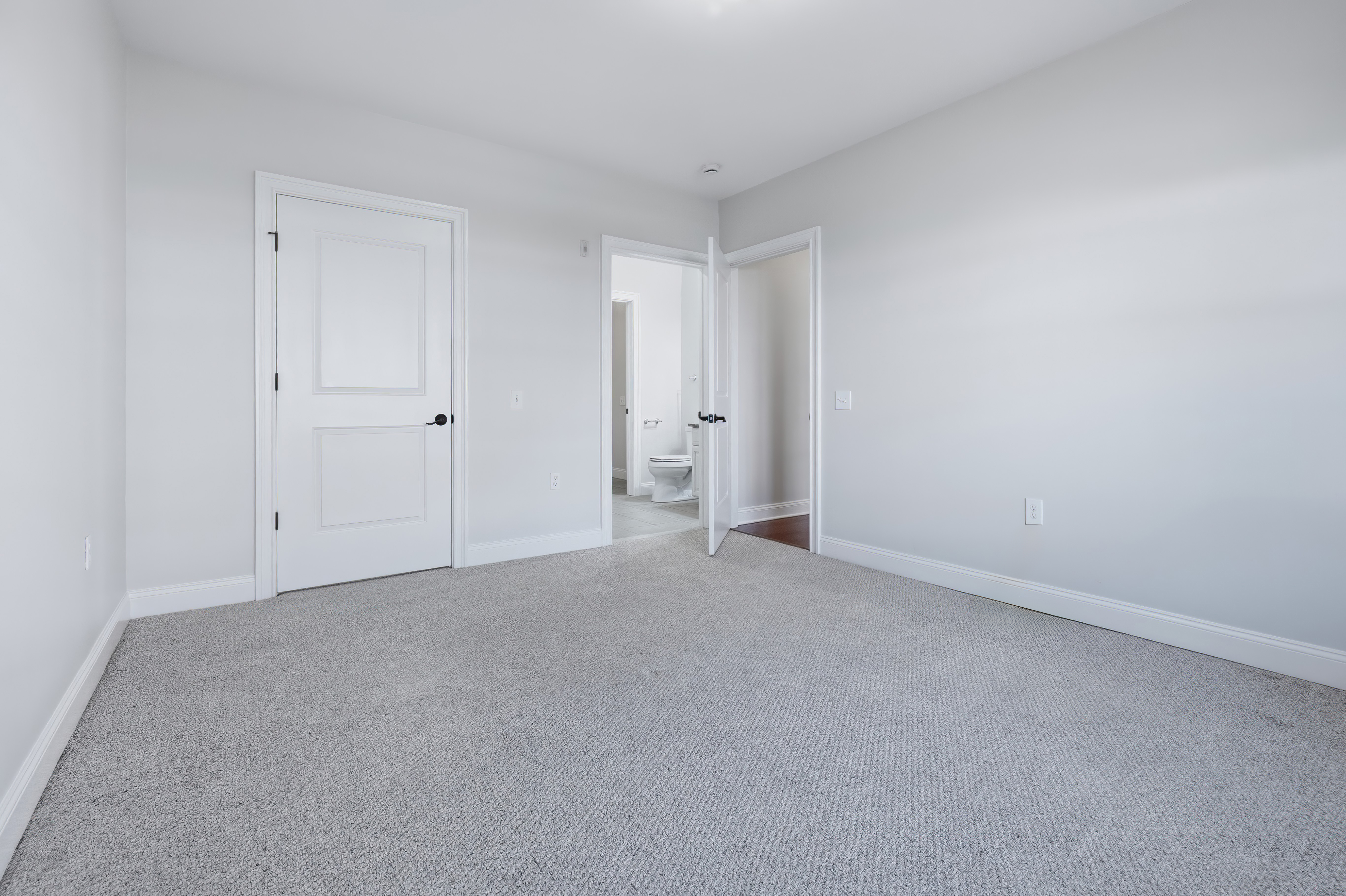  Sunset Lane Sale: 2-Bed Retreat - 物件實景