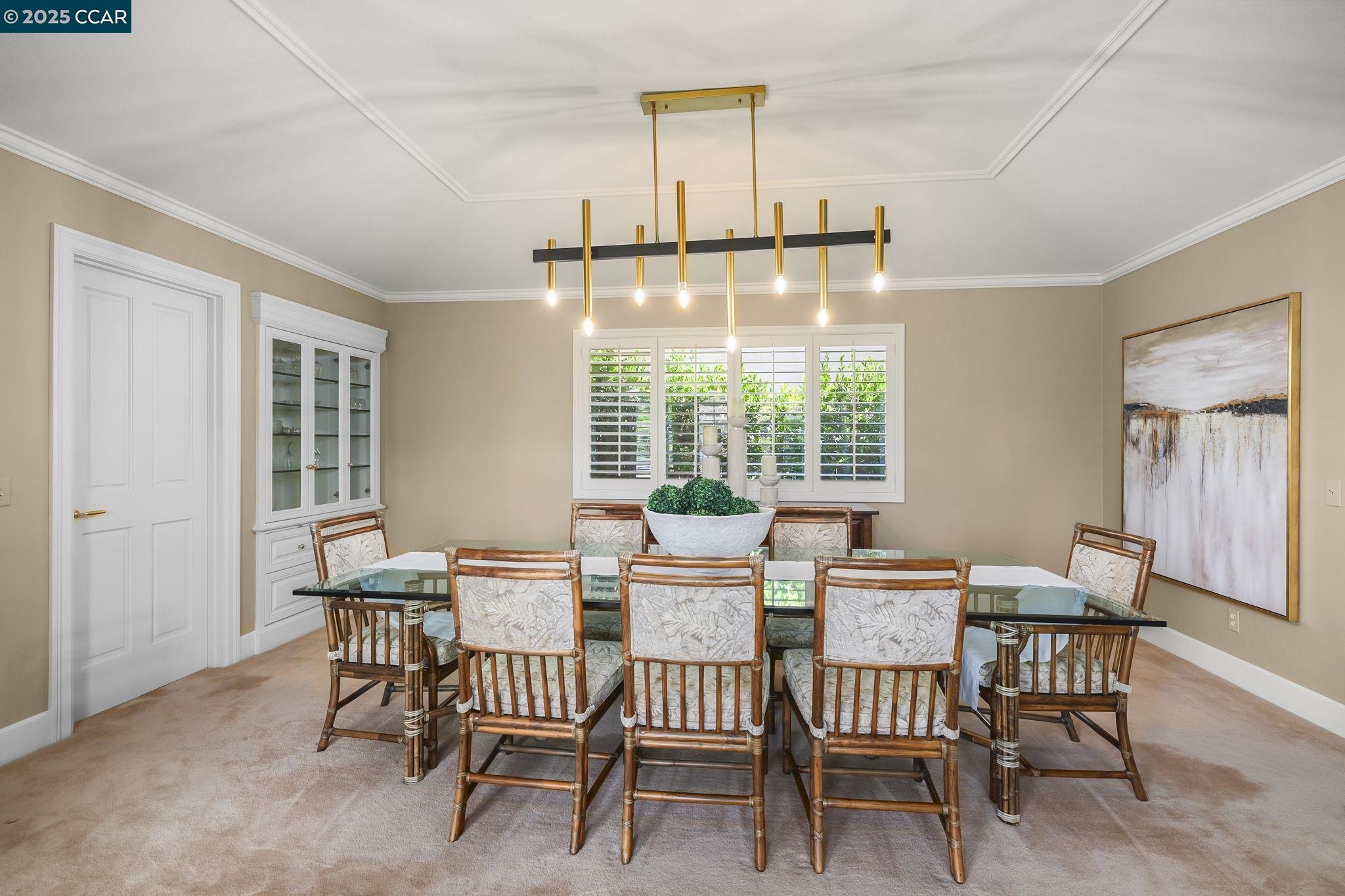 Walnut Creek, California, 94598, United States, 3 Bedrooms Bedrooms, ,3 BathroomsBathrooms,Residential,For Sale,1940979