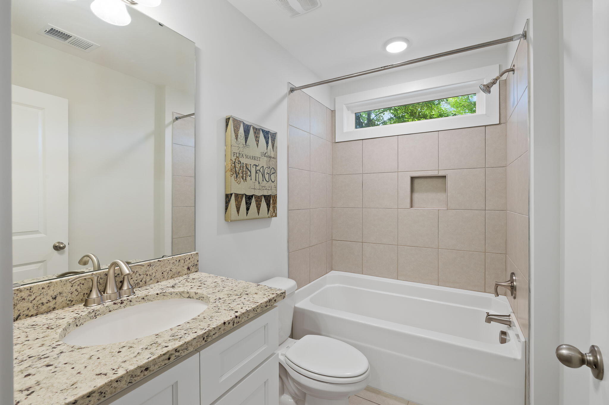 Charleston, South Carolina, 29407, United States, 4 Bedrooms Bedrooms, ,3 BathroomsBathrooms,Residential,For Sale,1866591