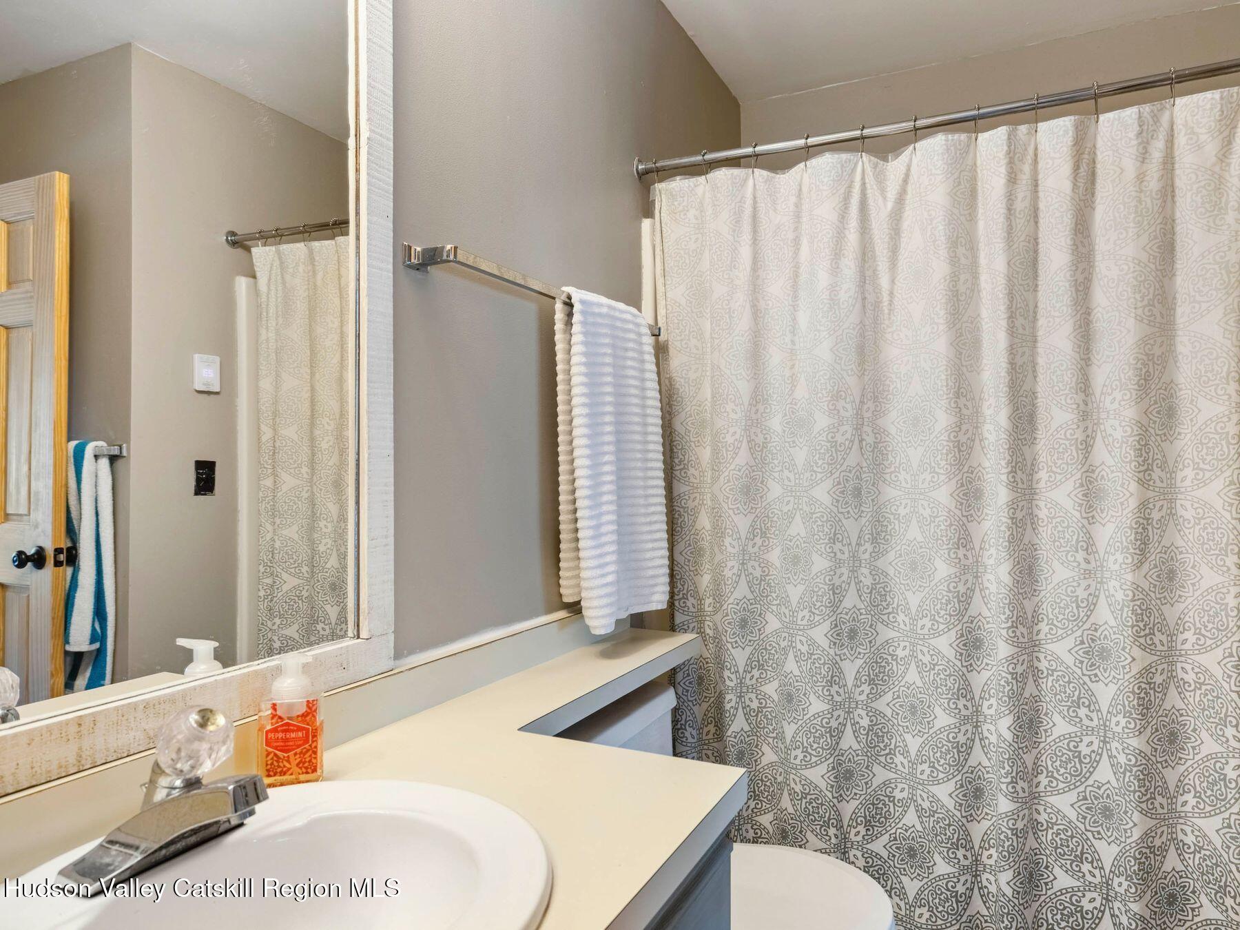 Windham, New York, 12496, United States, 2 Bedrooms Bedrooms, ,2 BathroomsBathrooms,Residential,For Sale,1898510