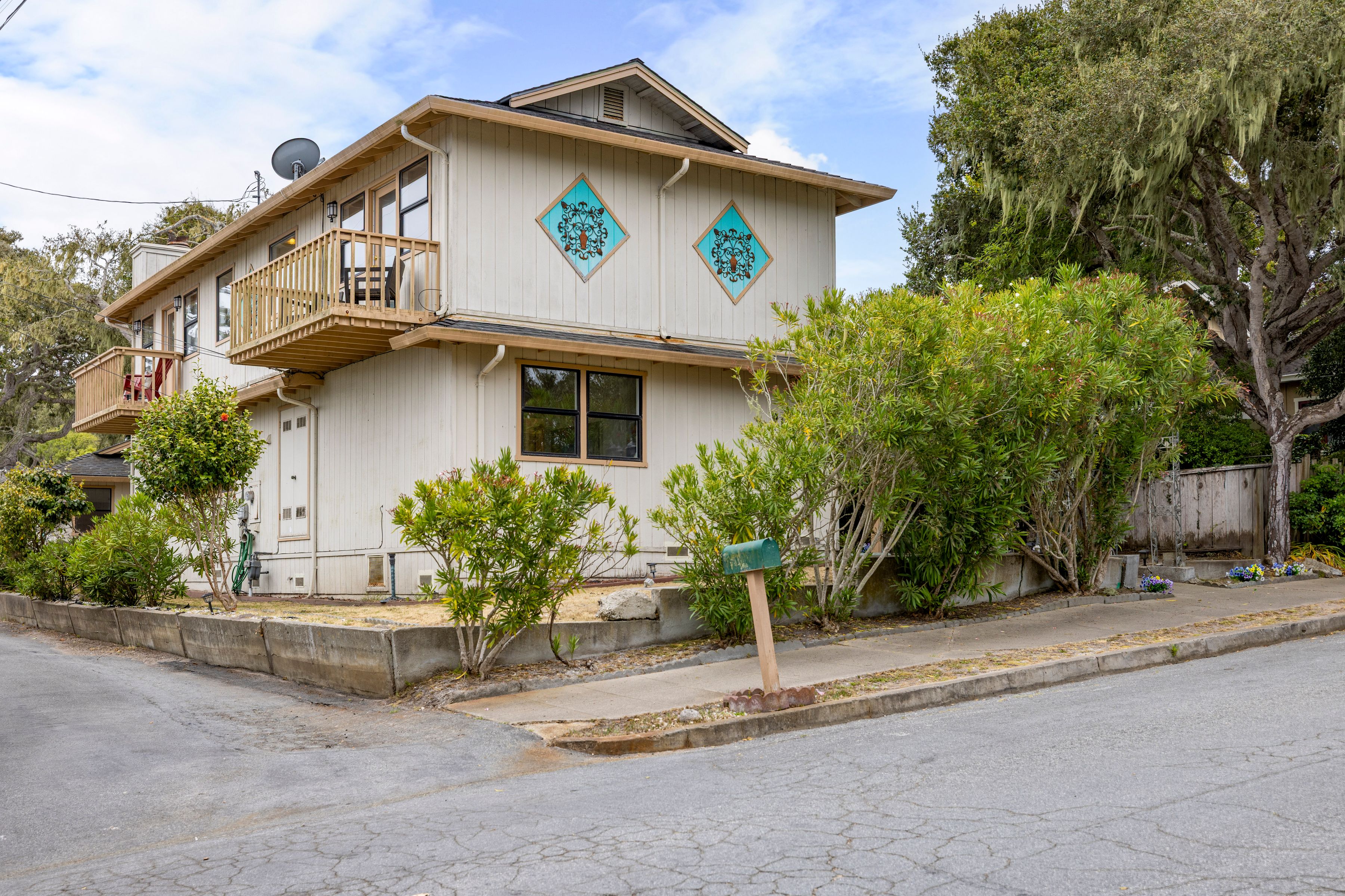  917 Fountain Avenue - 物件實景