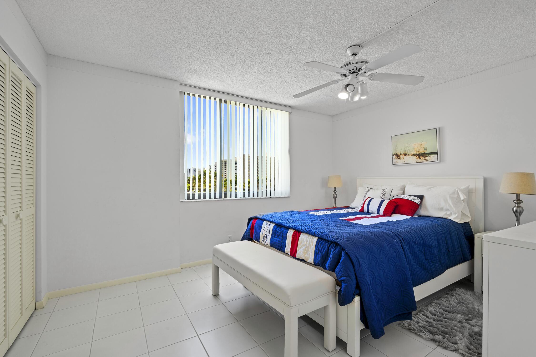Highland Beach, Florida, 33487, United States, 2 Bedrooms Bedrooms, ,2 BathroomsBathrooms,Residential,For Sale,1827677