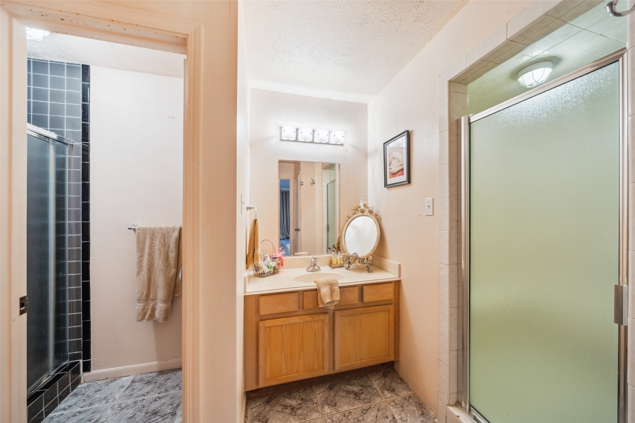  16310 Brook Forest Drive - 物件實景