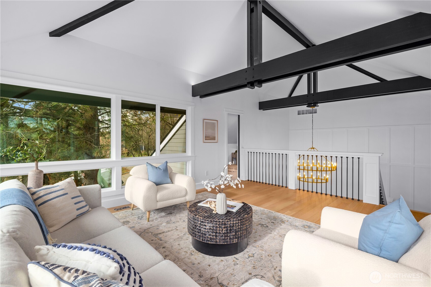 Seattle, Washington, 98109, United States, 3 Bedrooms Bedrooms, ,1 BathroomBathrooms,Residential,For Sale,1999766