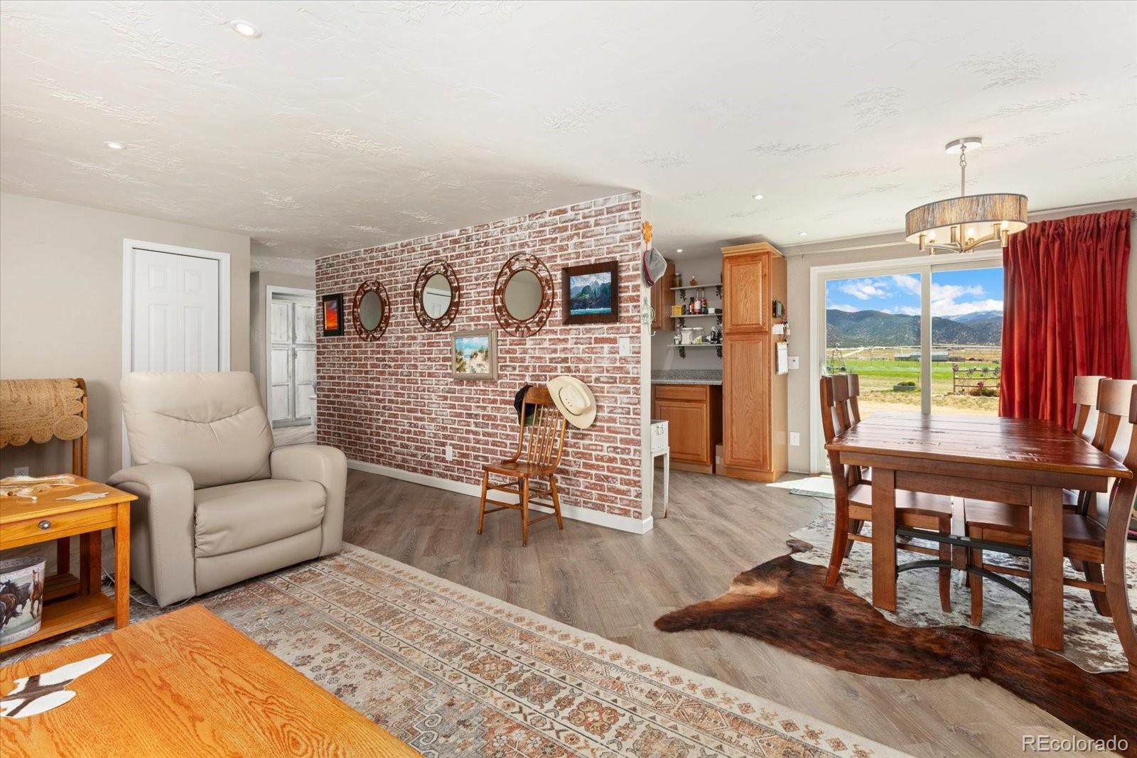 Salida, Colorado, 81201, United States, 3 Bedrooms Bedrooms, ,1 BathroomBathrooms,Residential,For Sale,2045290