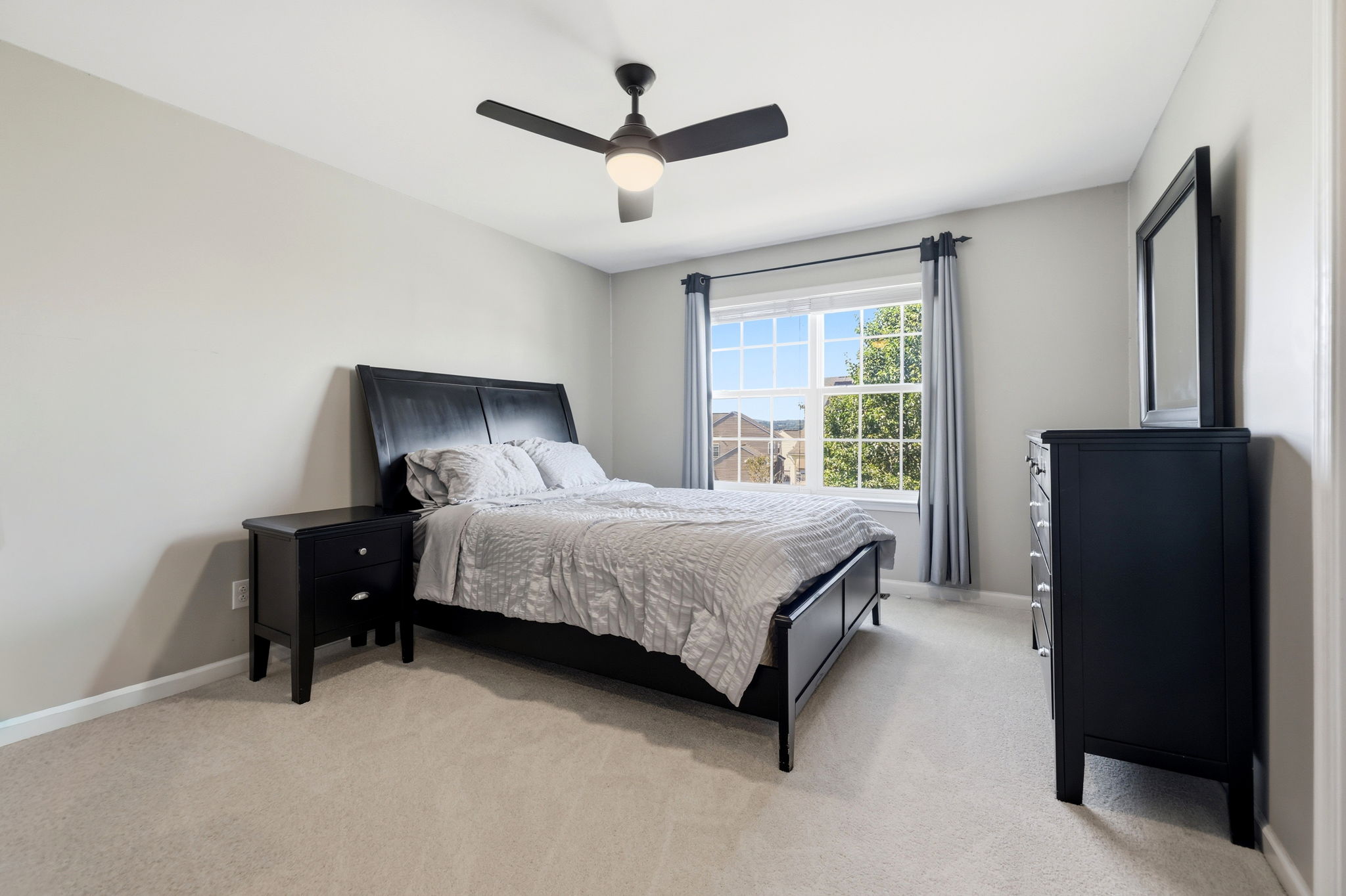 13506 Eagles Rest Drive, Leesburg, VA 20176 - 物件實景