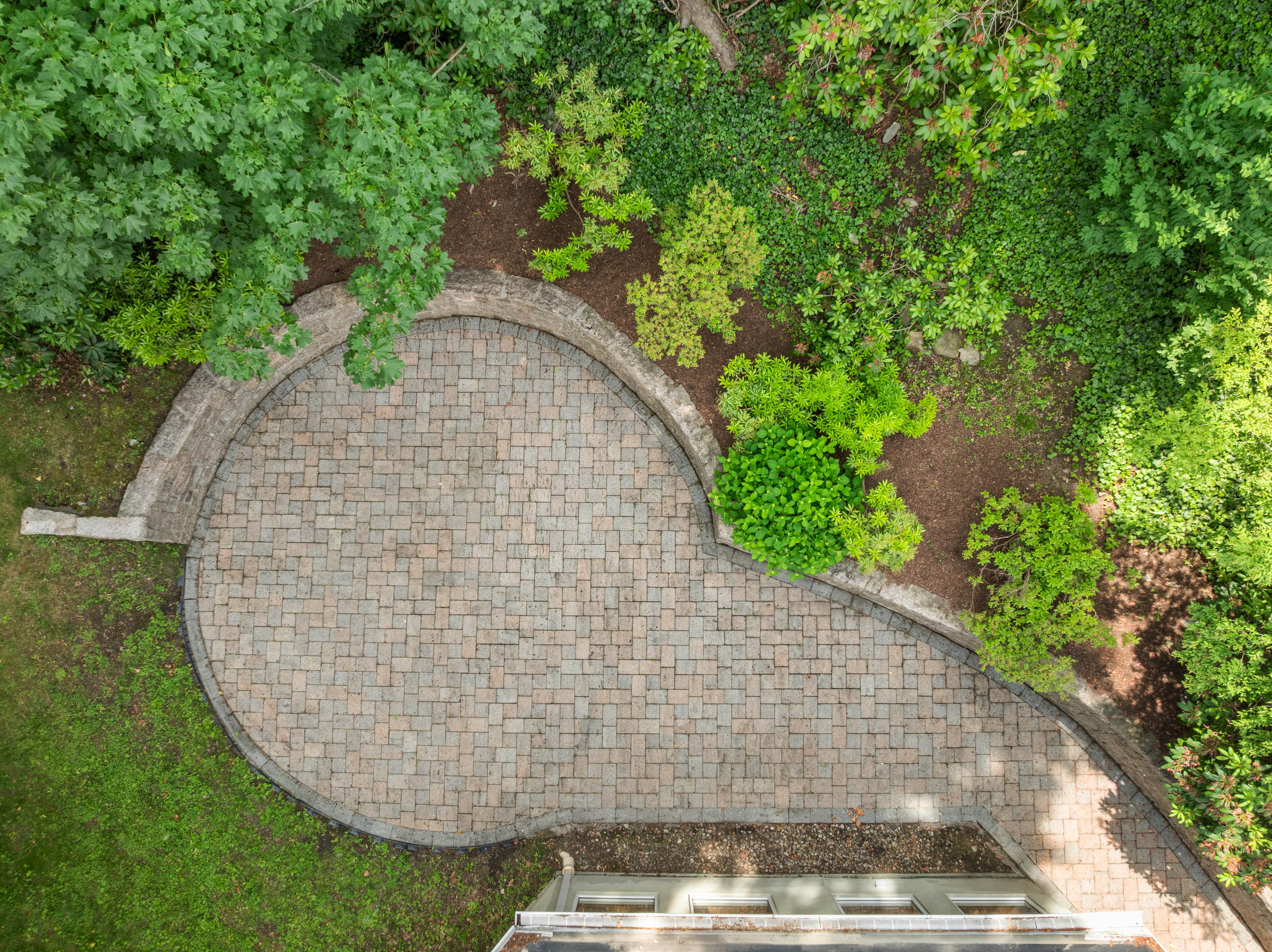  6 Wareland Road, Wellesley, MA, 02481 - 物件實景