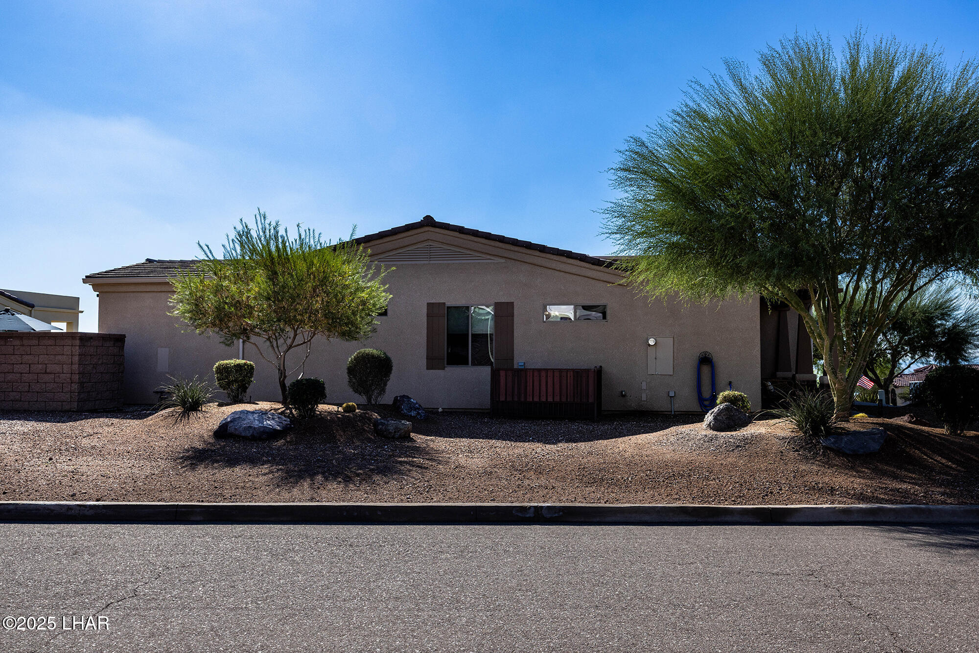 Lake Havasu City, Arizona, 86406, United States, 3 Bedrooms Bedrooms, ,1 BathroomBathrooms,Residential,For Sale,1998325