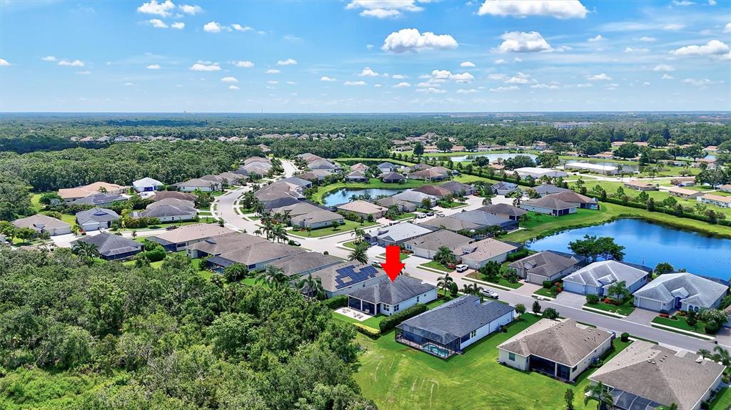 Bradenton, Florida, 34212, United States, 2 Bedrooms Bedrooms, ,2 BathroomsBathrooms,Residential,For Sale,1891618