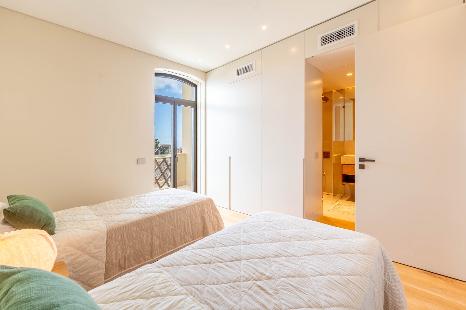  Flat, 3 bedrooms, for Sale - 物件實景