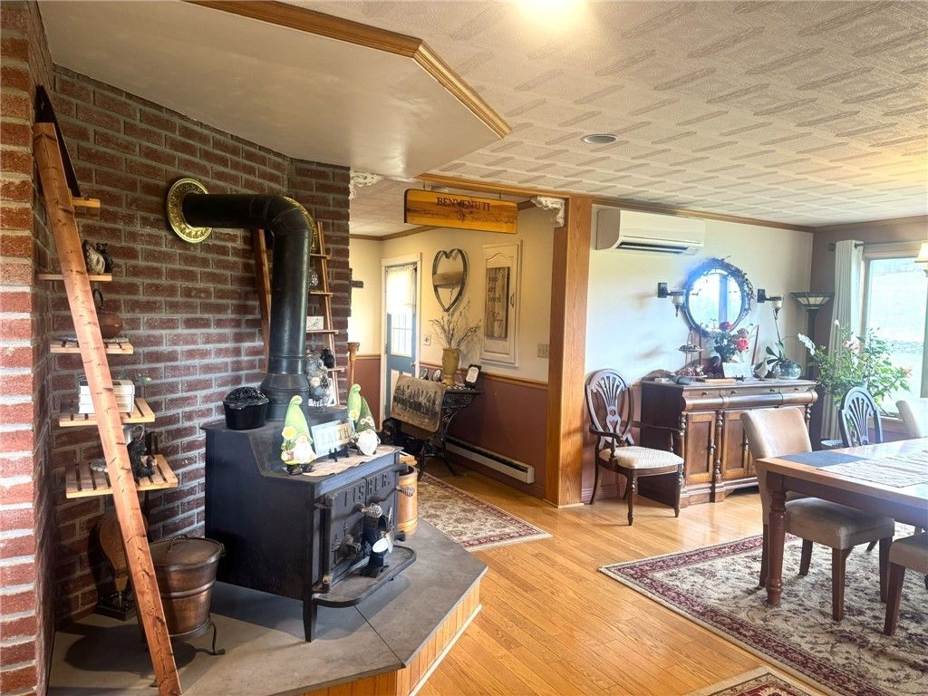 Unadilla, New York, 13849, United States, 4 Bedrooms Bedrooms, ,3 BathroomsBathrooms,Residential,For Sale,1971391