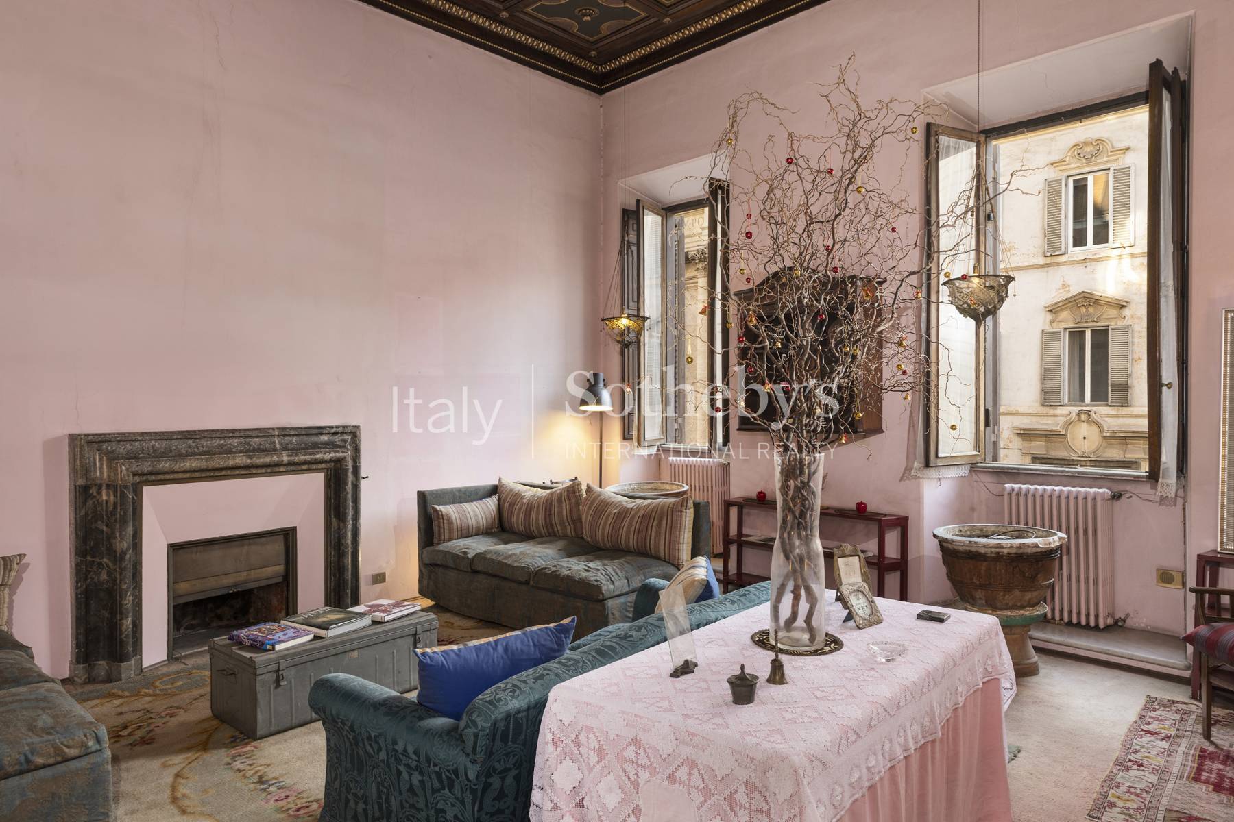  Apartment in noble palace in Piazza Campitelli - 物件實景