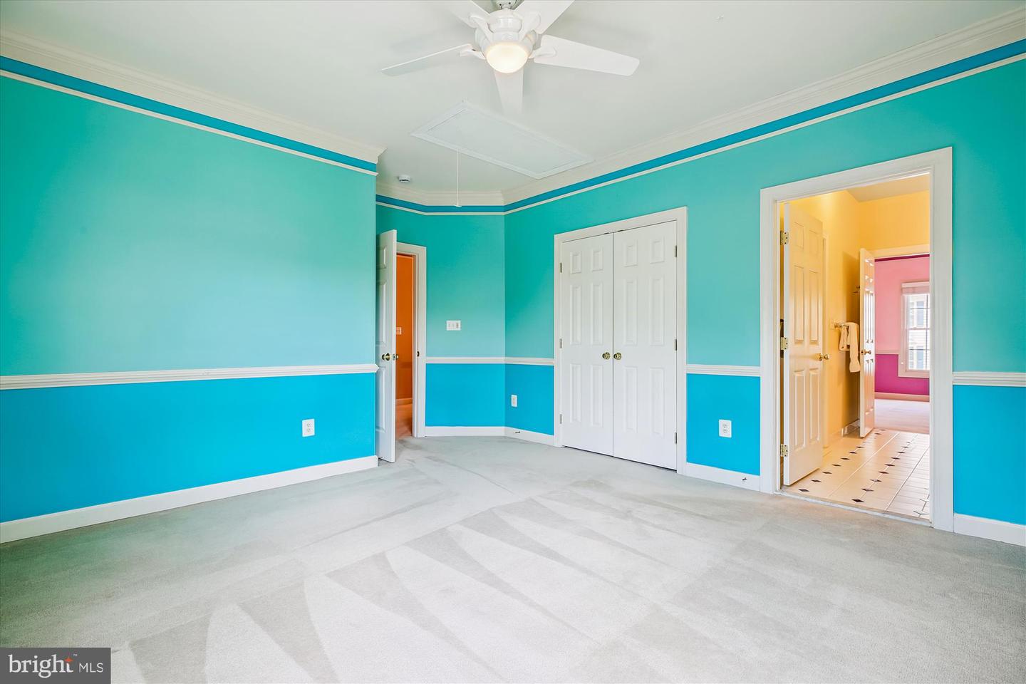 Gaithersburg, Maryland, 20878, United States, 5 Bedrooms Bedrooms, ,5 BathroomsBathrooms,Residential,For Sale,1907649