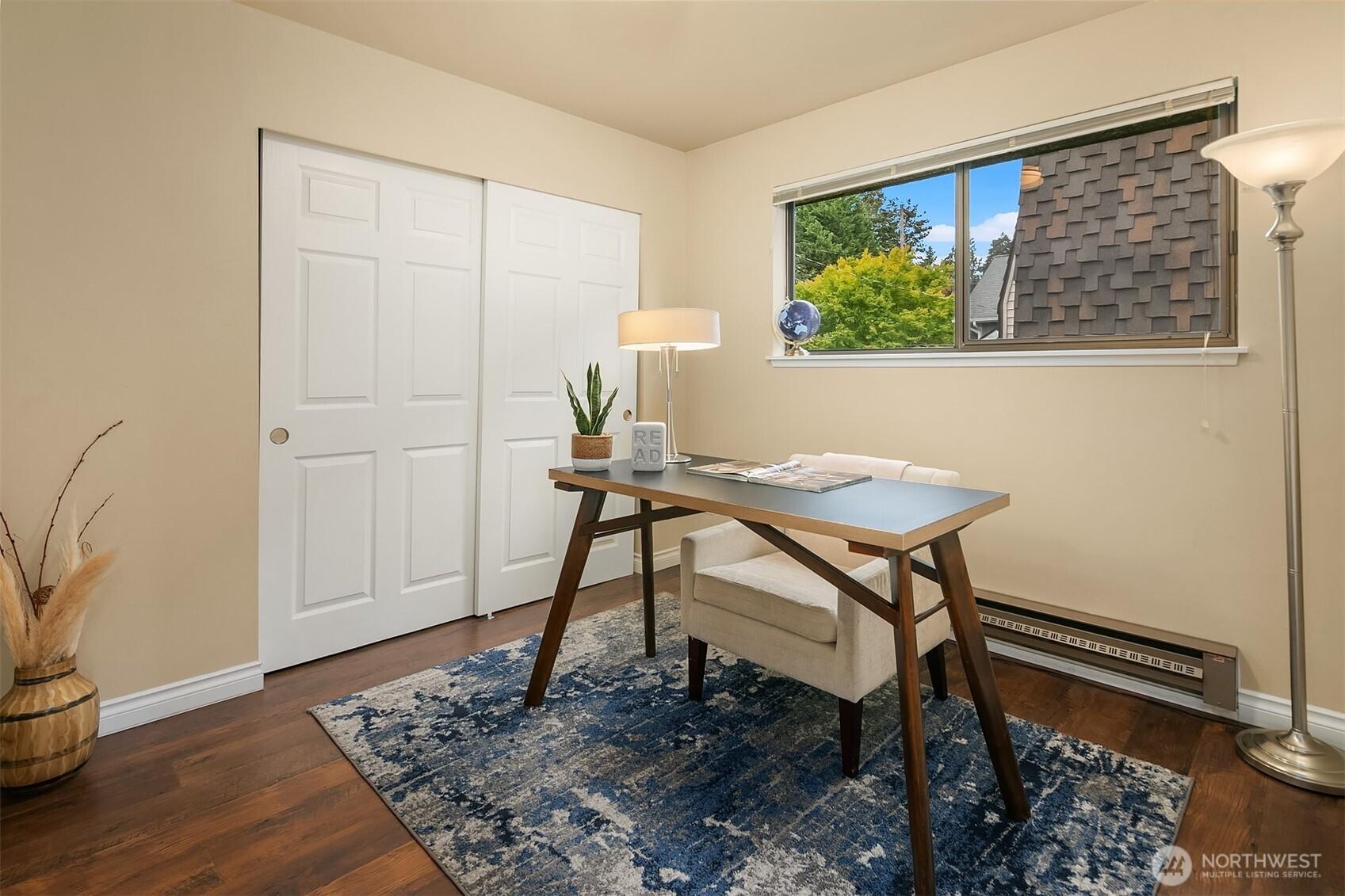 SEATTLE, Washington, 98105, United States, 2 Bedrooms Bedrooms, ,1 BathroomBathrooms,Residential,For Sale,1957633