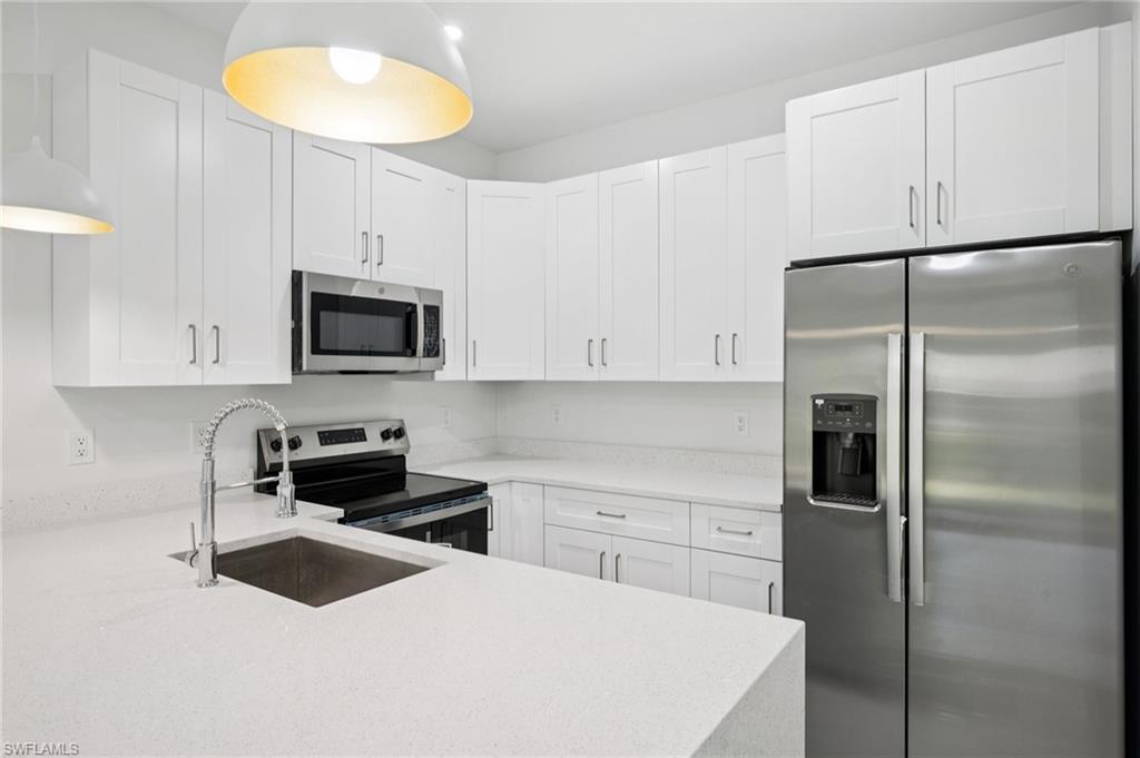 Lehigh Acres, Florida, 33973, United States, 6 Bedrooms Bedrooms, ,4 BathroomsBathrooms,Residential,For Sale,1891101