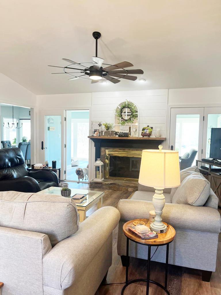 Hiawassee, Georgia, 30546, United States, 3 Bedrooms Bedrooms, ,2 BathroomsBathrooms,Residential,For Sale,1761717