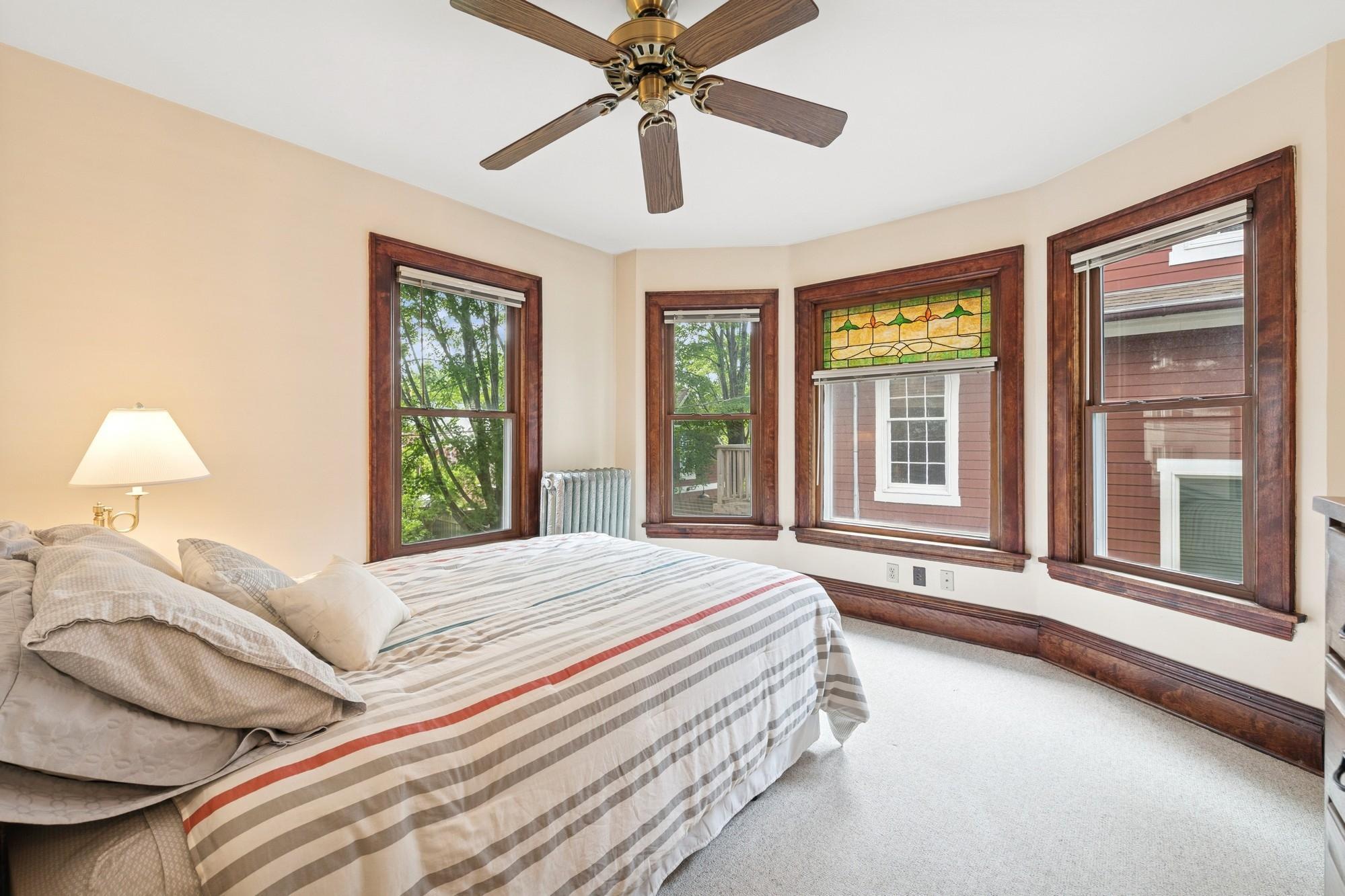 Minneapolis, Minnesota, 55408, United States, 4 Bedrooms Bedrooms, ,2 BathroomsBathrooms,Residential,For Sale,1919825