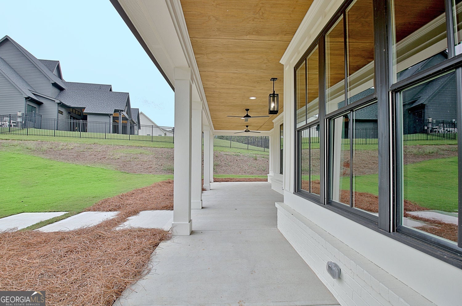 Tyrone, Georgia, 30290, United States, 6 Bedrooms Bedrooms, ,6 BathroomsBathrooms,Residential,For Sale,1859039