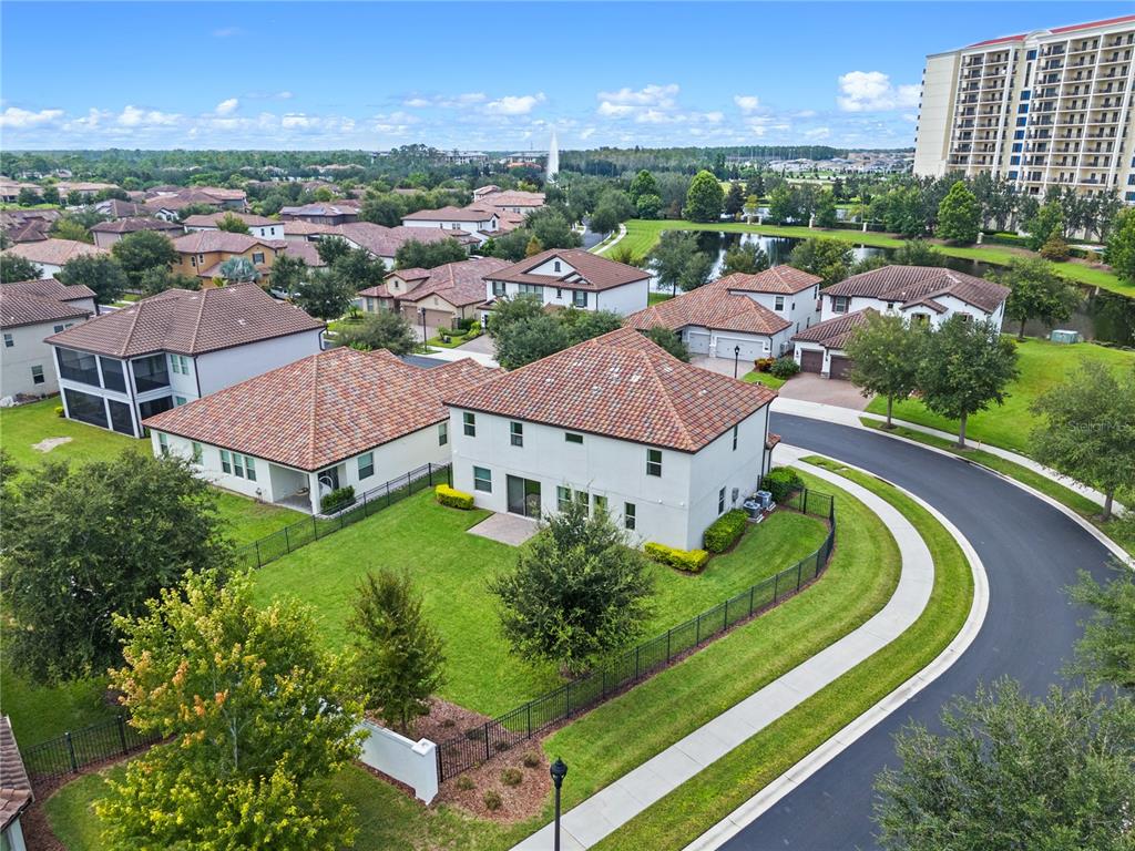 Orlando, Florida, 32836, United States, 5 Bedrooms Bedrooms, ,4 BathroomsBathrooms,Residential,For Sale,1940784