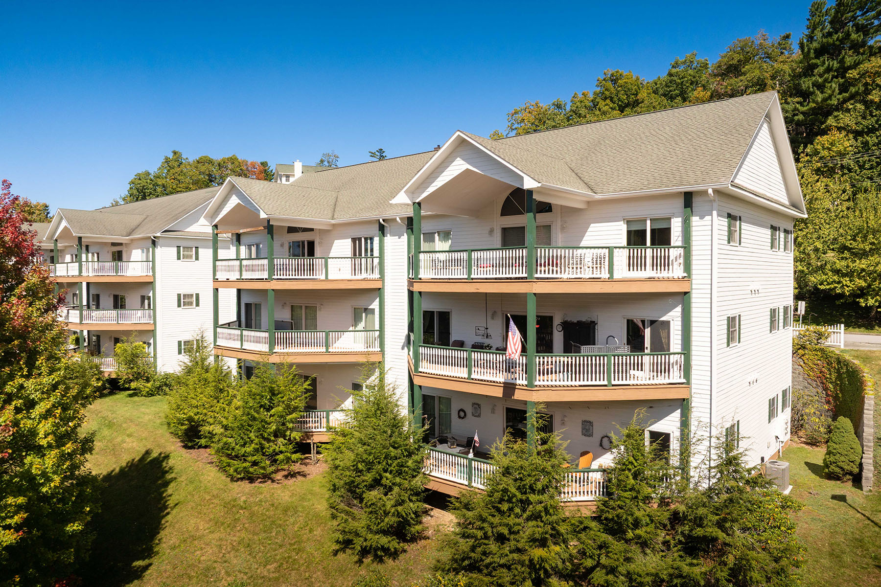  VILLAGE AT GREEN PARK - BLOWING ROCK - 物件實景