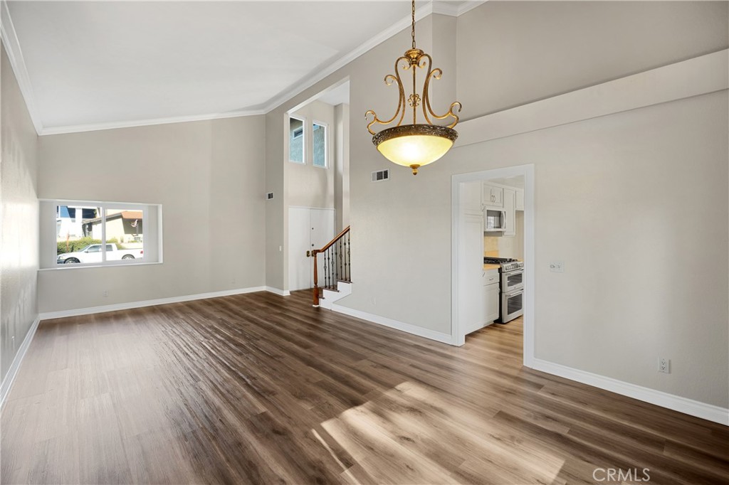 Pomona, California, 91766, United States, 4 Bedrooms Bedrooms, ,2 BathroomsBathrooms,Residential,For Sale,1977719