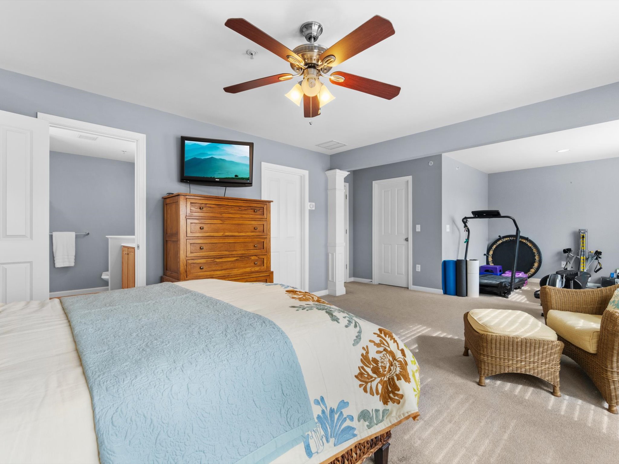  100 Buttercup Ln, Grafton, MA, 01560 - 物件實景