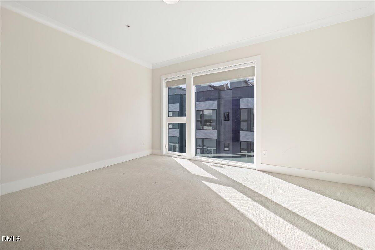 Raleigh, North Carolina, 27601, United States, 3 Bedrooms Bedrooms, ,4 BathroomsBathrooms,Residential,For Sale,1966573