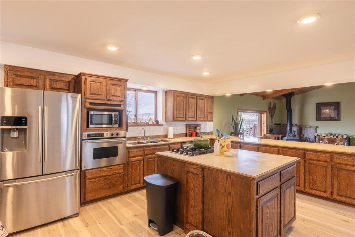 Montrose, Colorado, United States, 3 Bedrooms Bedrooms, ,3 BathroomsBathrooms,Residential,For Sale,1792870