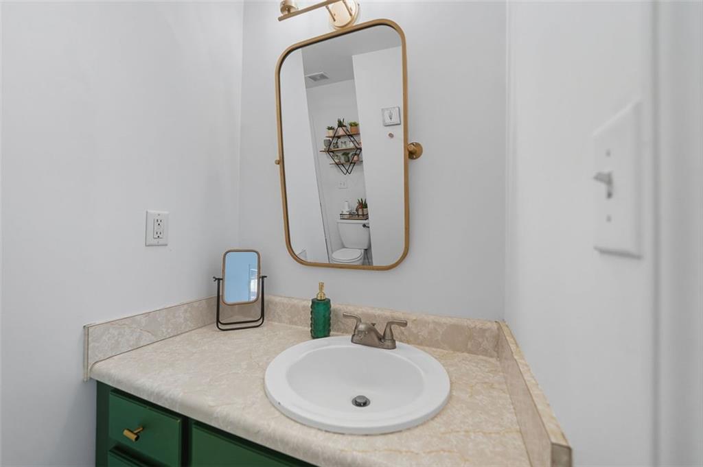 Douglasville, Georgia, 30135, United States, 3 Bedrooms Bedrooms, ,2 BathroomsBathrooms,Residential,For Sale,1947775