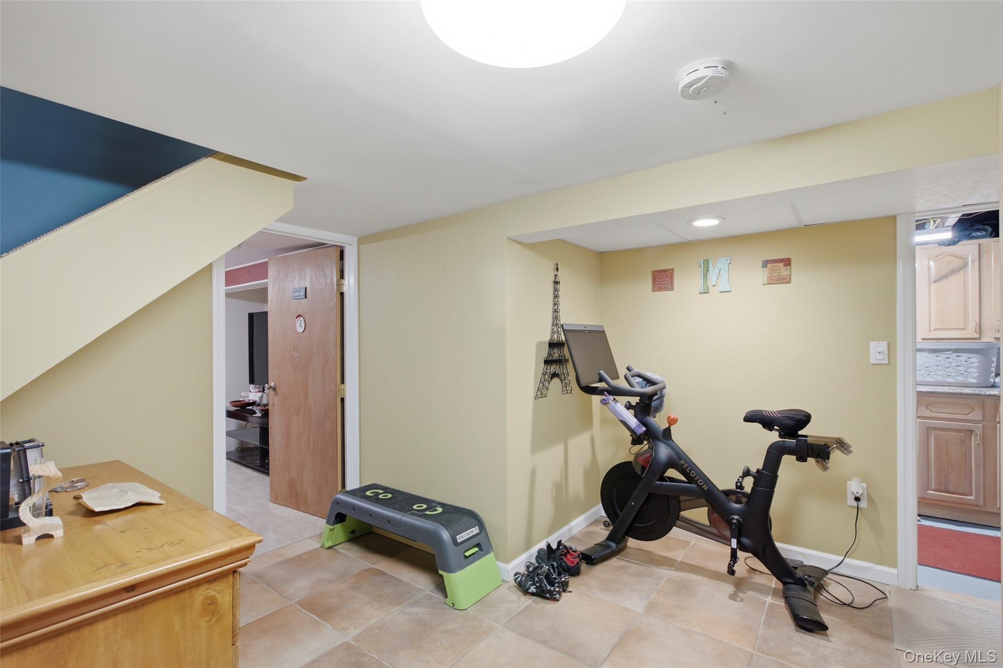  194 Willis Avenue, Floral Park, NY, 11001 - 物件實景