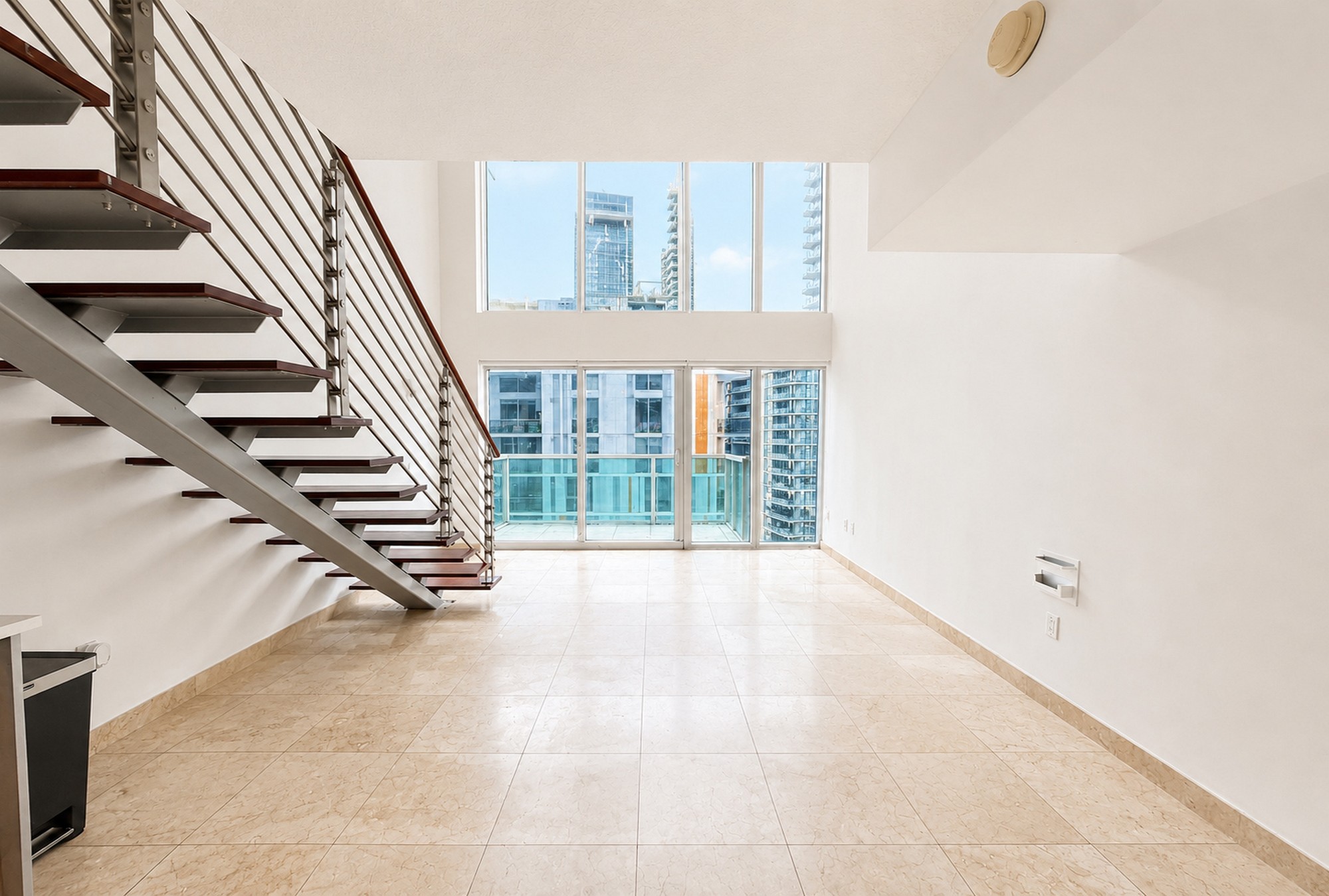  41 SE 5th St, Miami, FL, 33131 - 物件實景