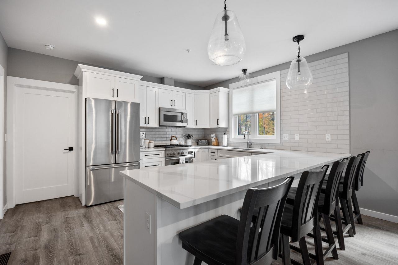 Conway, New Hampshire, 03860, United States, 4 Bedrooms Bedrooms, ,5 BathroomsBathrooms,Residential,For Sale,1991555