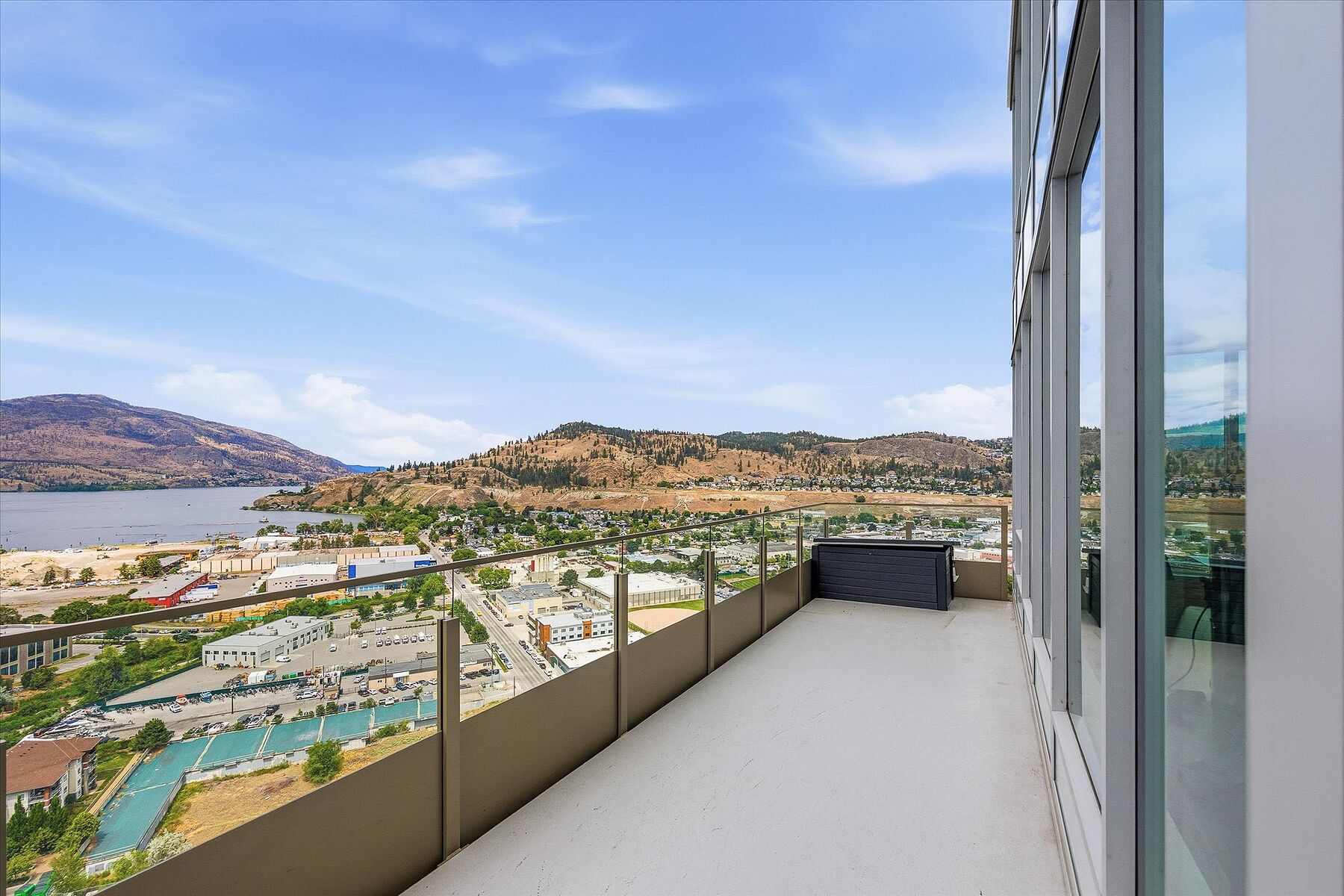  Luxury 26th Floor Residence - 物件實景