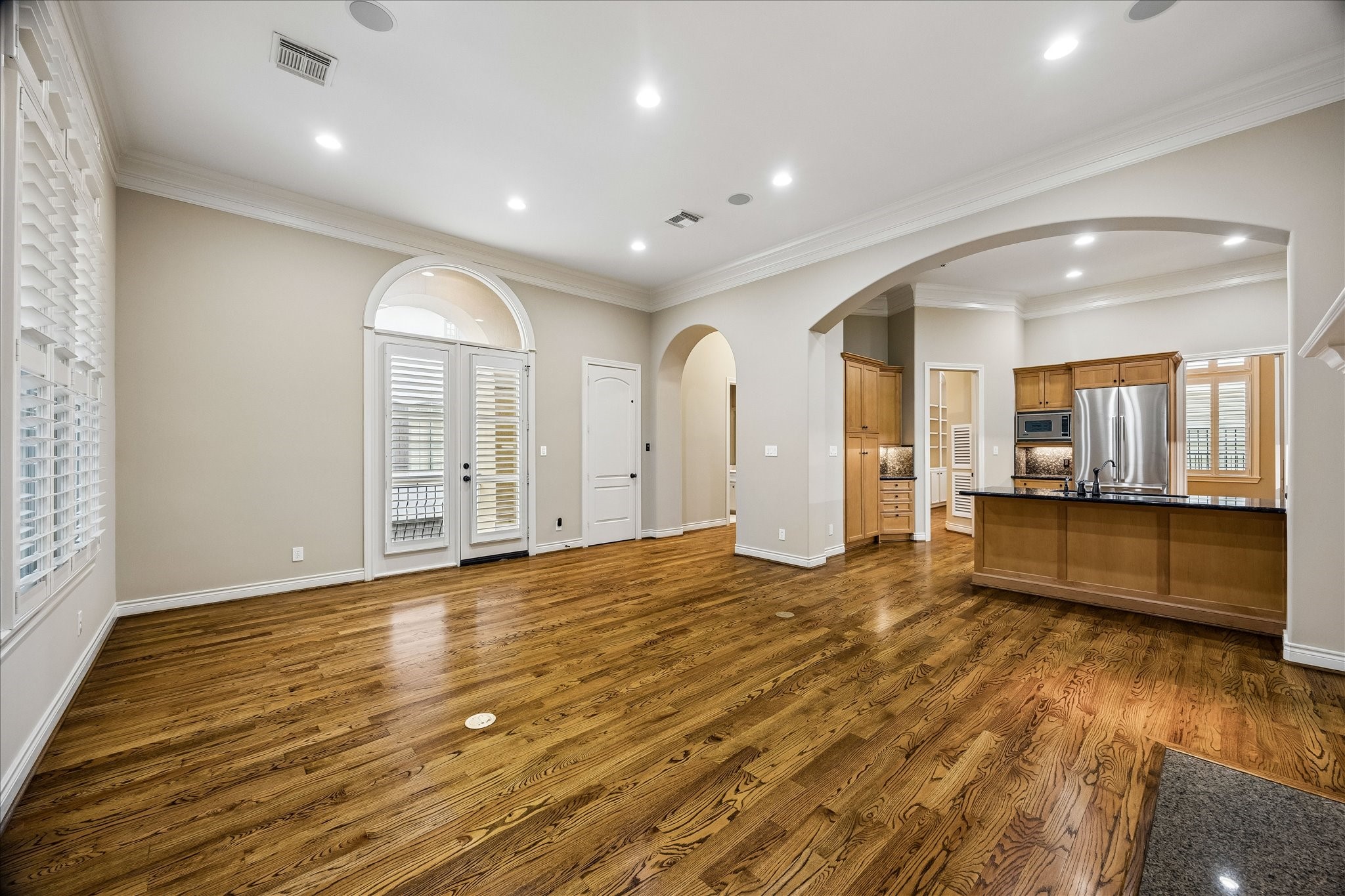  3120 Murworth Drive - 物件實景