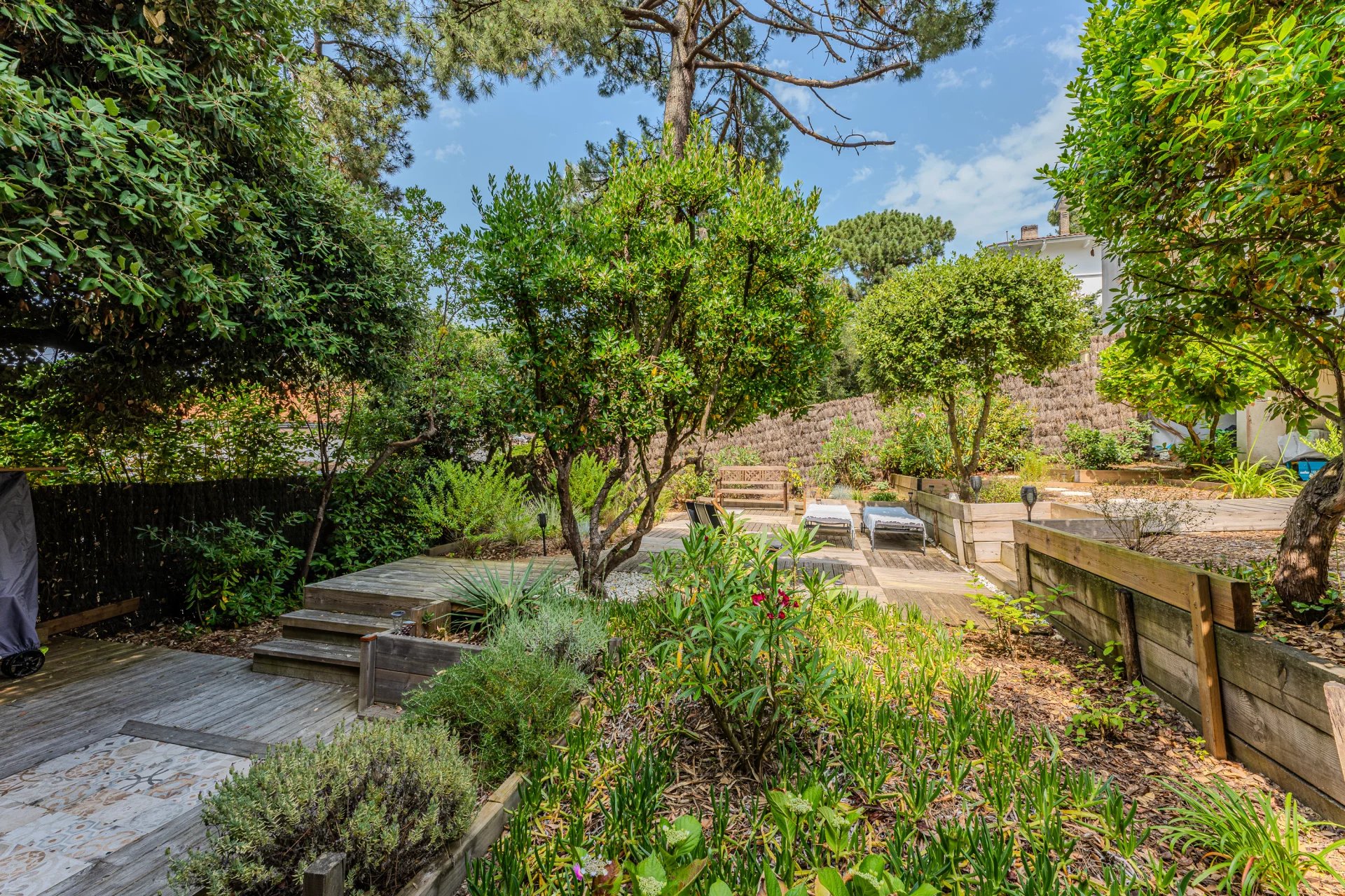 Pyla-sur-Mer, New Aquitaine, 33115, FR, 2 Bedrooms Bedrooms, ,2 BathroomsBathrooms,Residential,For Sale,1859466