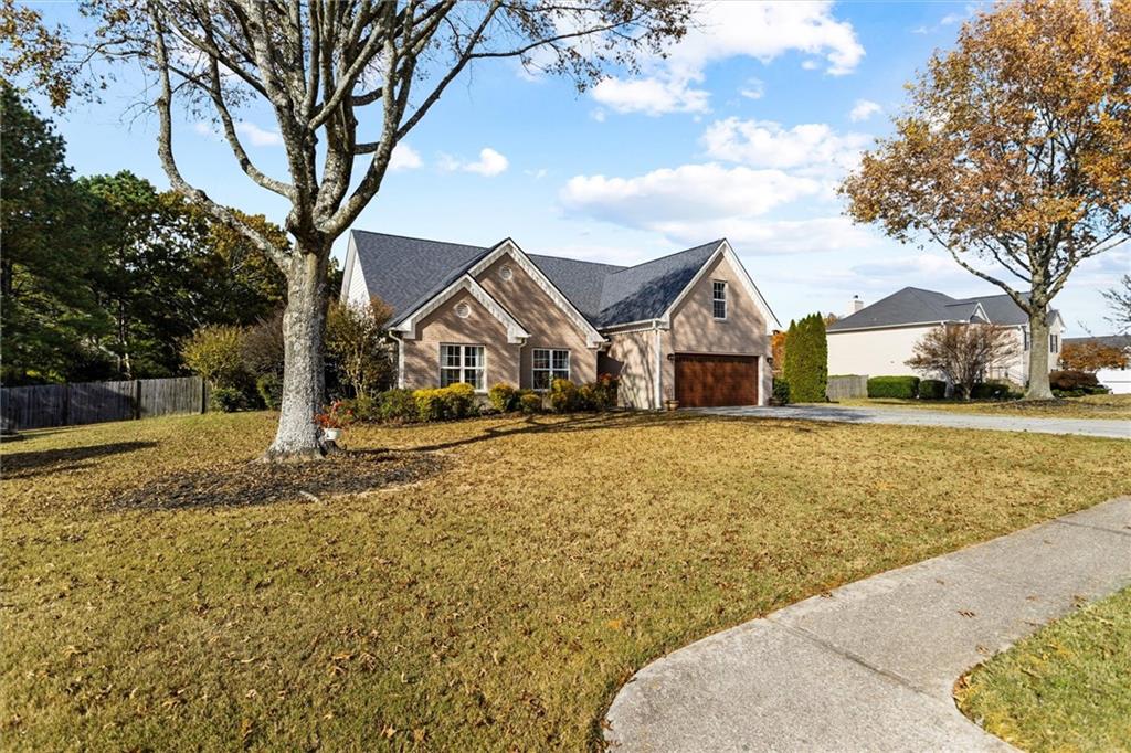 Dacula, Georgia, 30019, United States, 5 Bedrooms Bedrooms, ,4 BathroomsBathrooms,Residential,For Sale,1990423