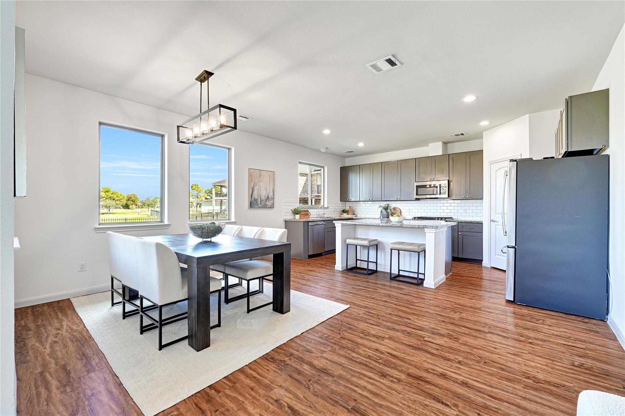 Richmond, Texas, 77407, United States, 5 Bedrooms Bedrooms, ,5 BathroomsBathrooms,Residential,For Sale,1975951