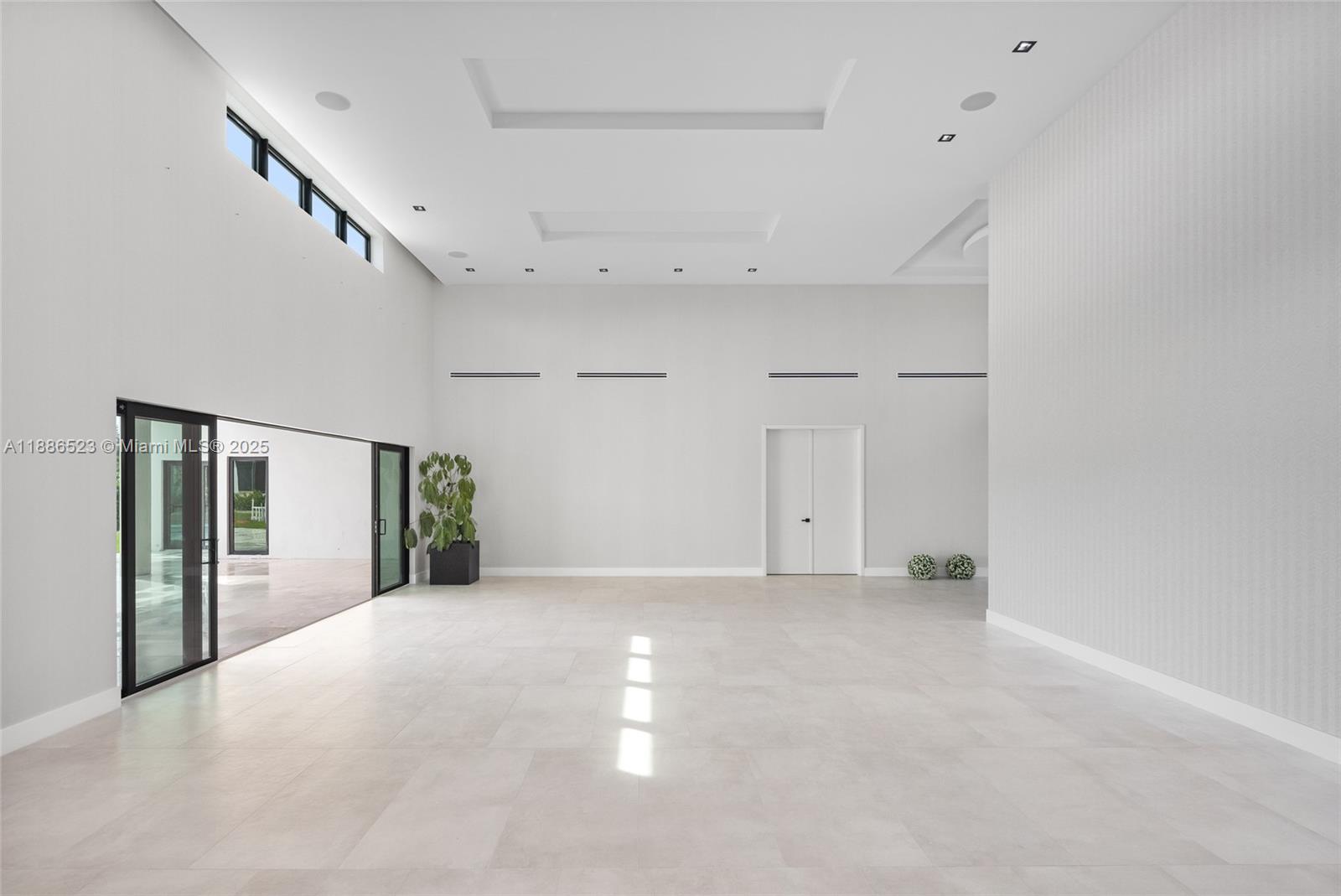Southwest Ranches, Florida, 33331, United States, 6 Bedrooms Bedrooms, ,9 BathroomsBathrooms,Residential,For Sale,1955323