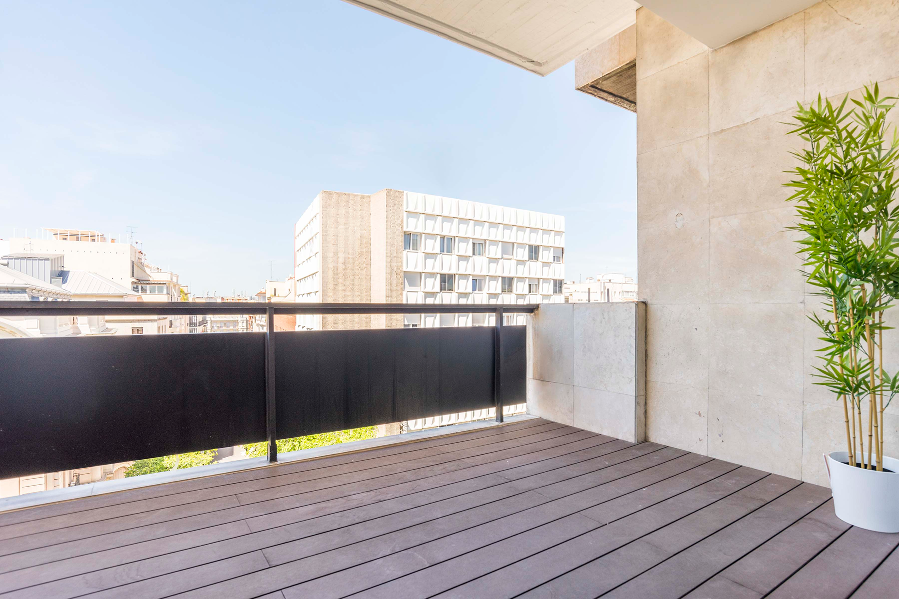  Modern flat with terrace in Almagro - 物件實景