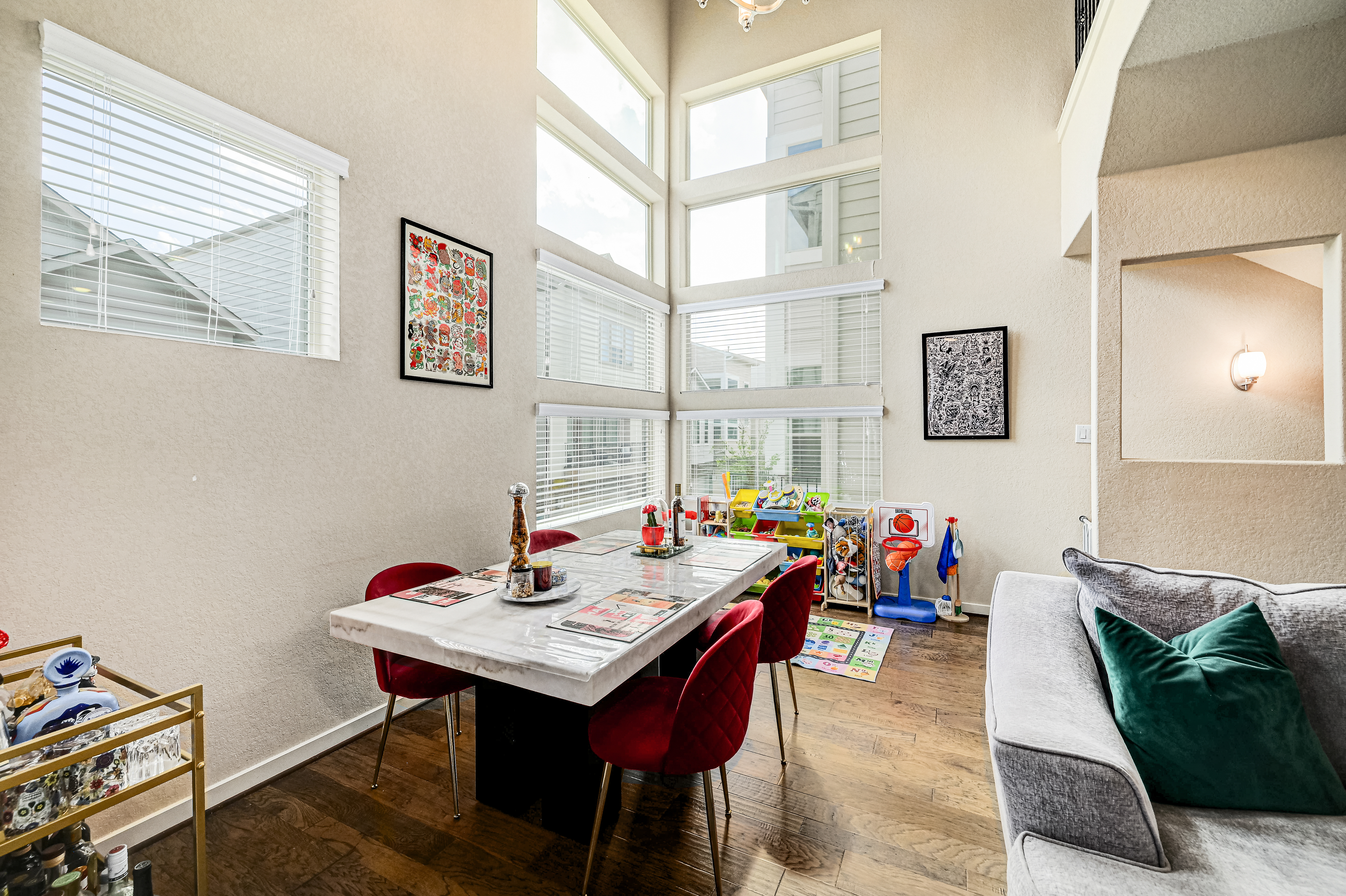  Modern Living, Central Convenience - 物件實景